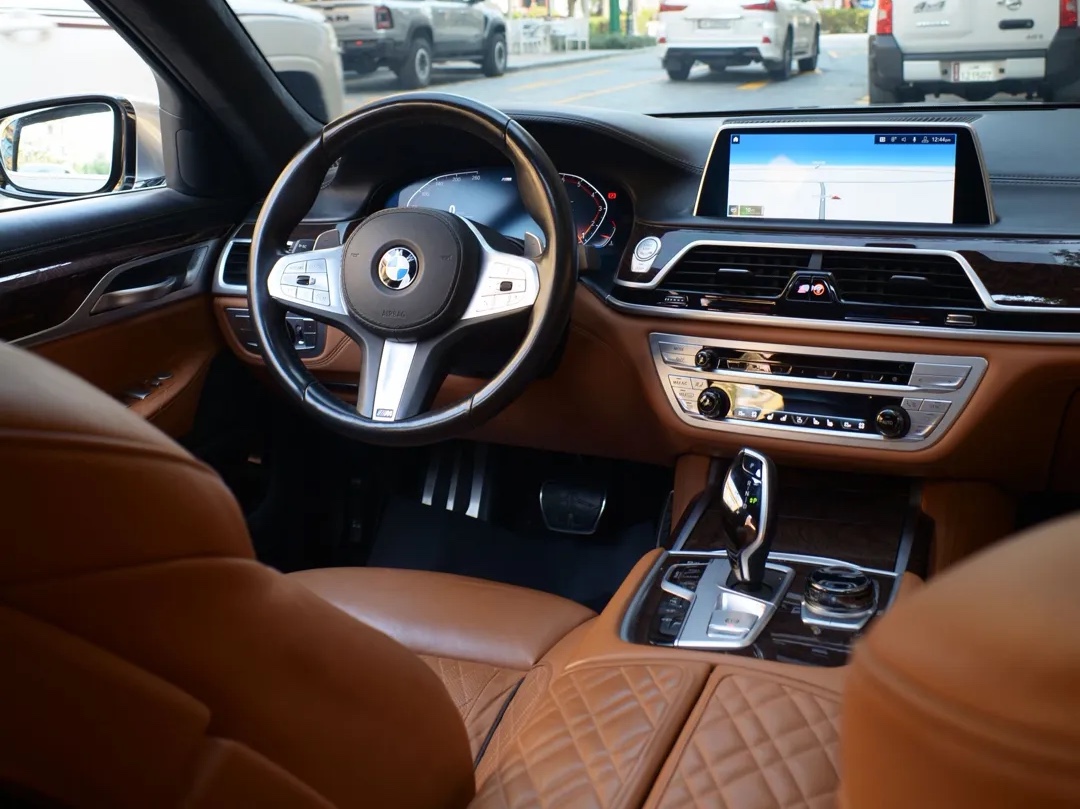 BMW 7-Series 740 Li 2020 - Image 4