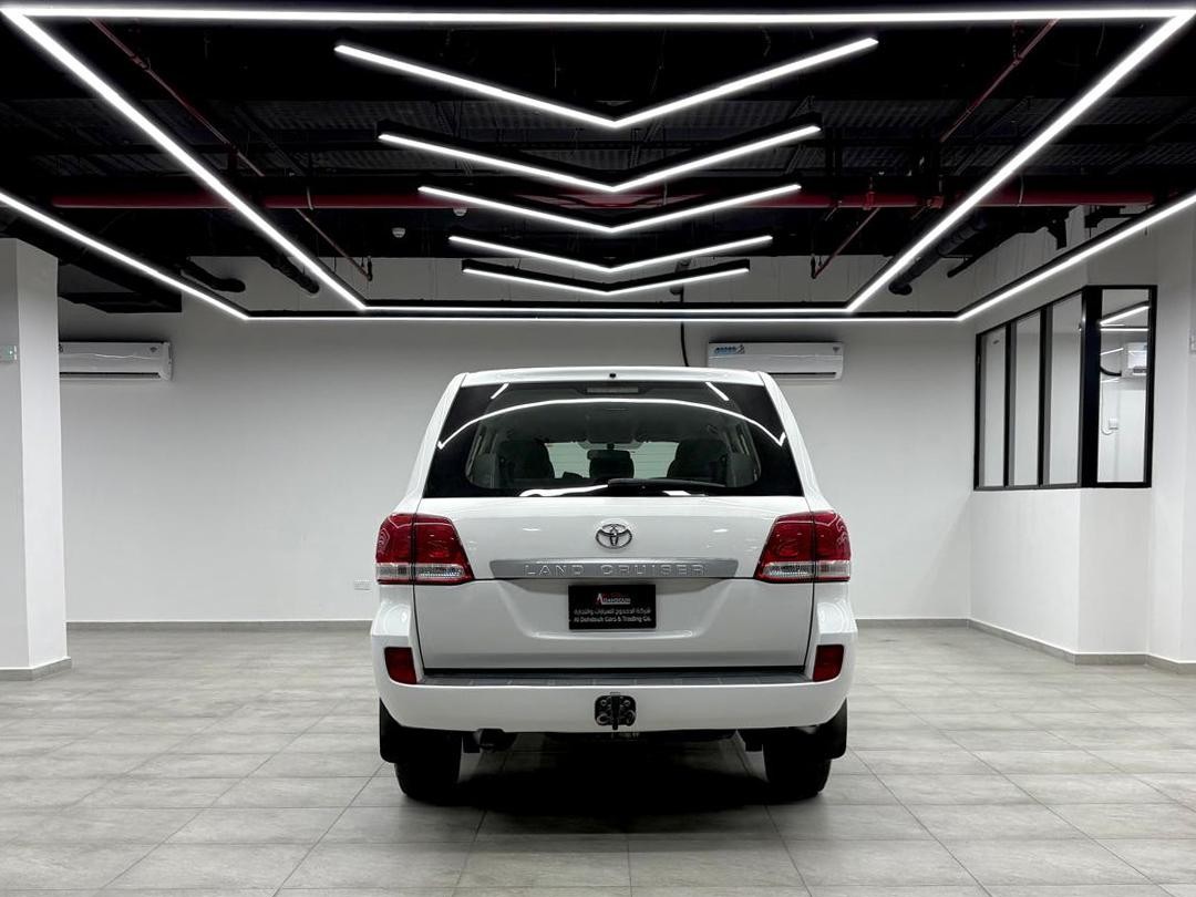 Toyota Land Cruiser G standard 2009 - Image 3