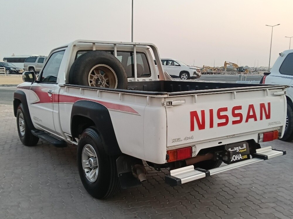 Nissan Pickup 2015 - Image 3