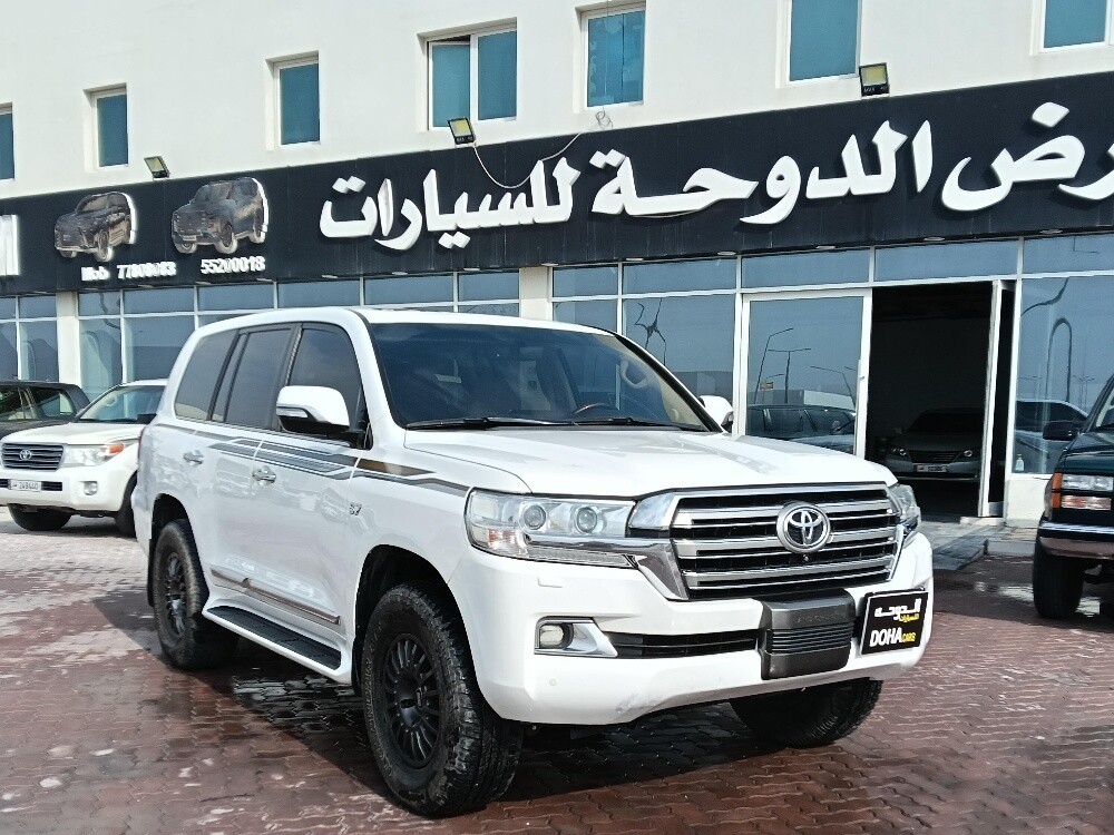 Toyota Land Cruiser VX.R 2016 - Image 3