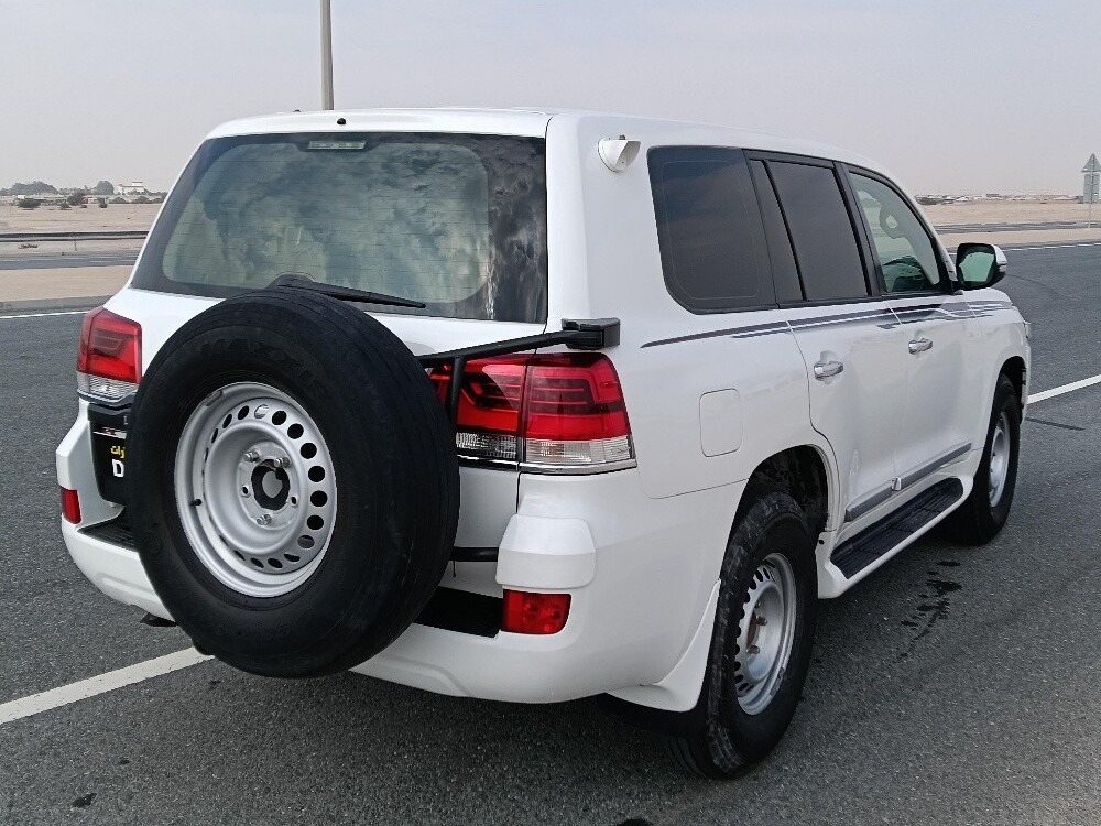Toyota Land Cruiser GX.R 2014 - Image 3