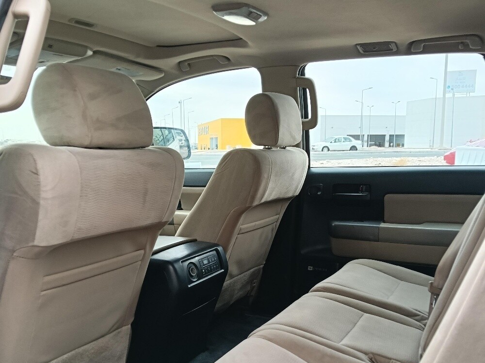 Toyota Sequoia 2013 - Image 3