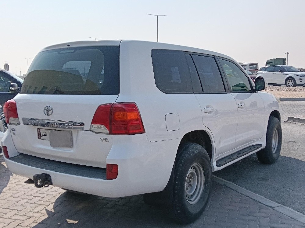 Toyota Land Cruiser G standard 2014 - Image 3