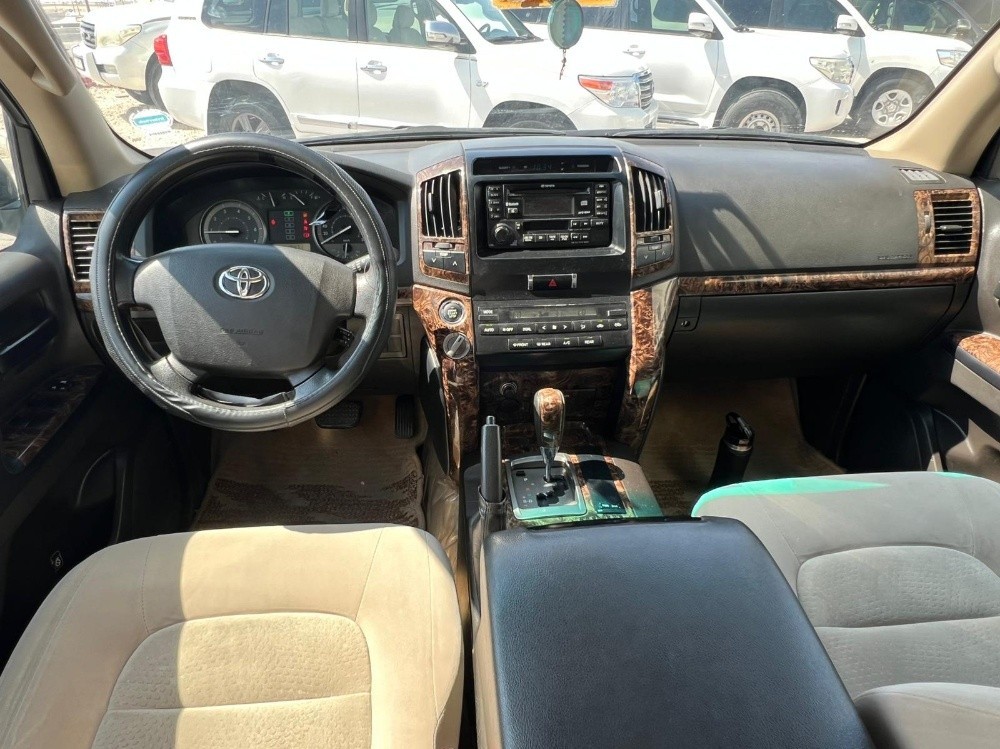 Toyota Land Cruiser GX 2008 - Image 4