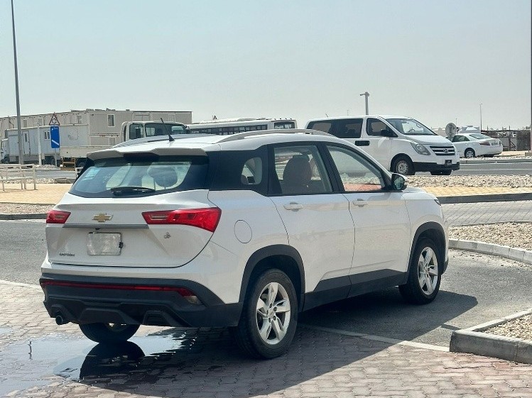 Chevrolet Captiva 2021 - Image 2