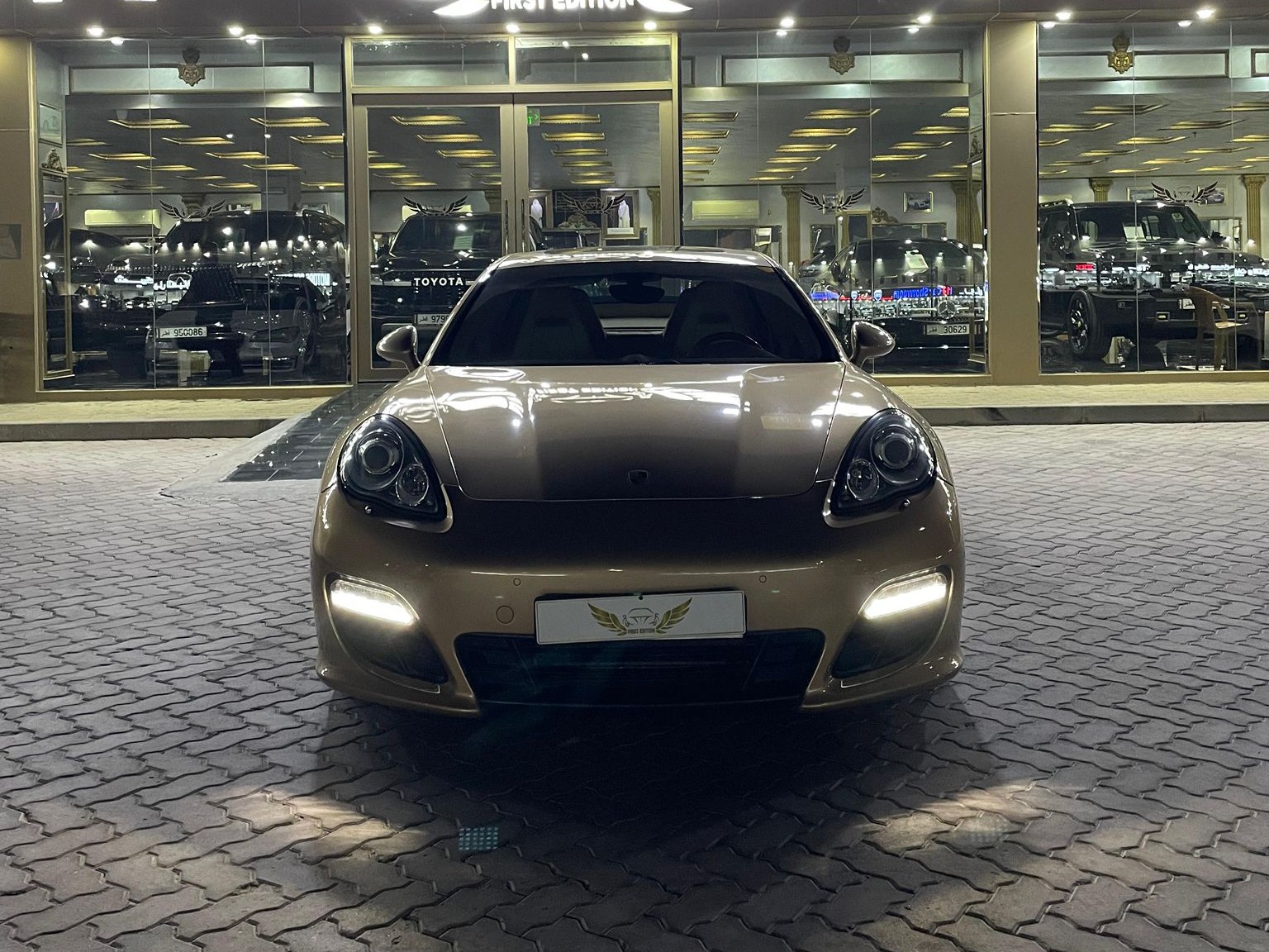 Porsche Panamera S  2012 - Image 1