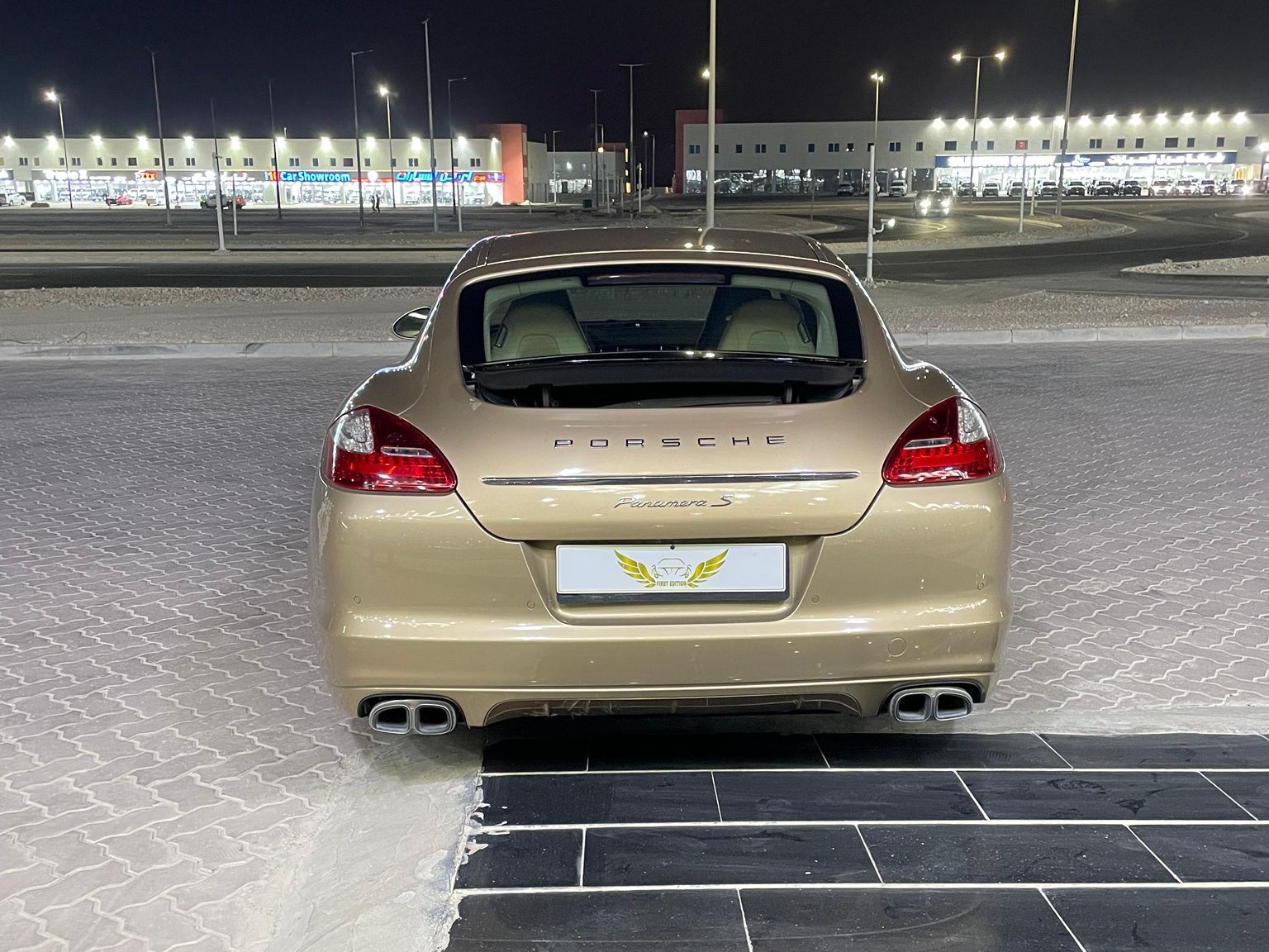 Porsche Panamera S  2012 - Image 3