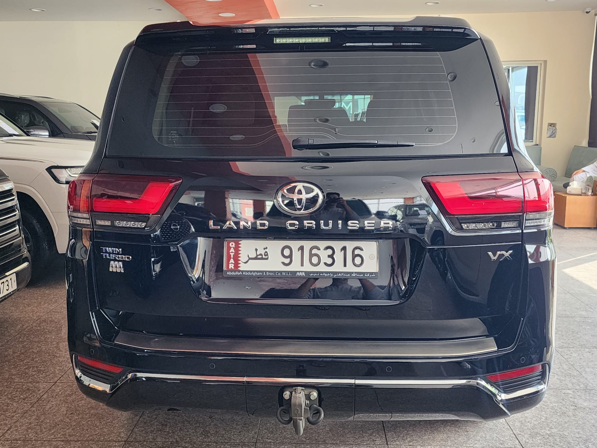 Toyota Land Cruiser VX 2023 - Image 3