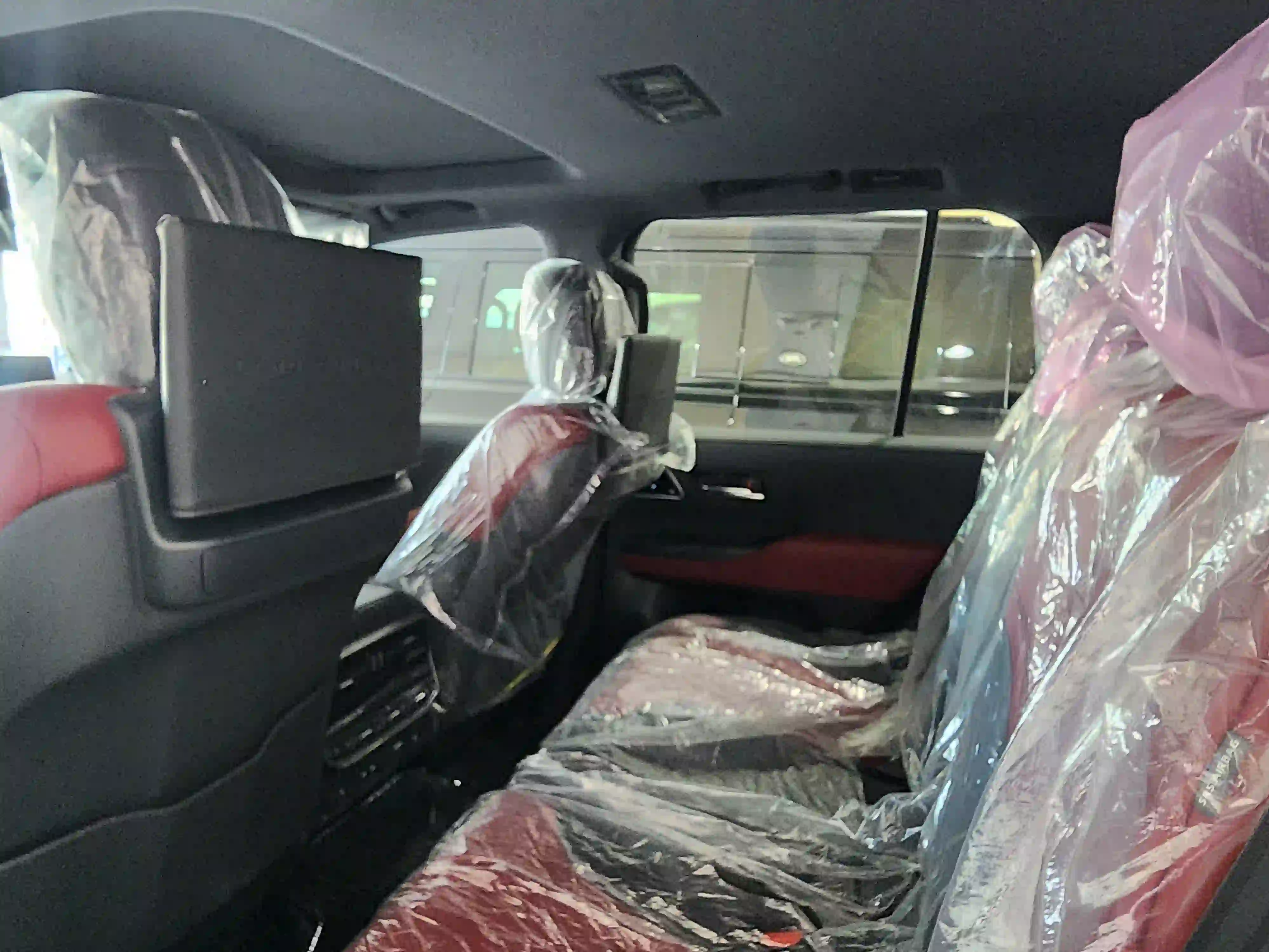 Toyota Land Cruiser VX.R 2025 - Image 3