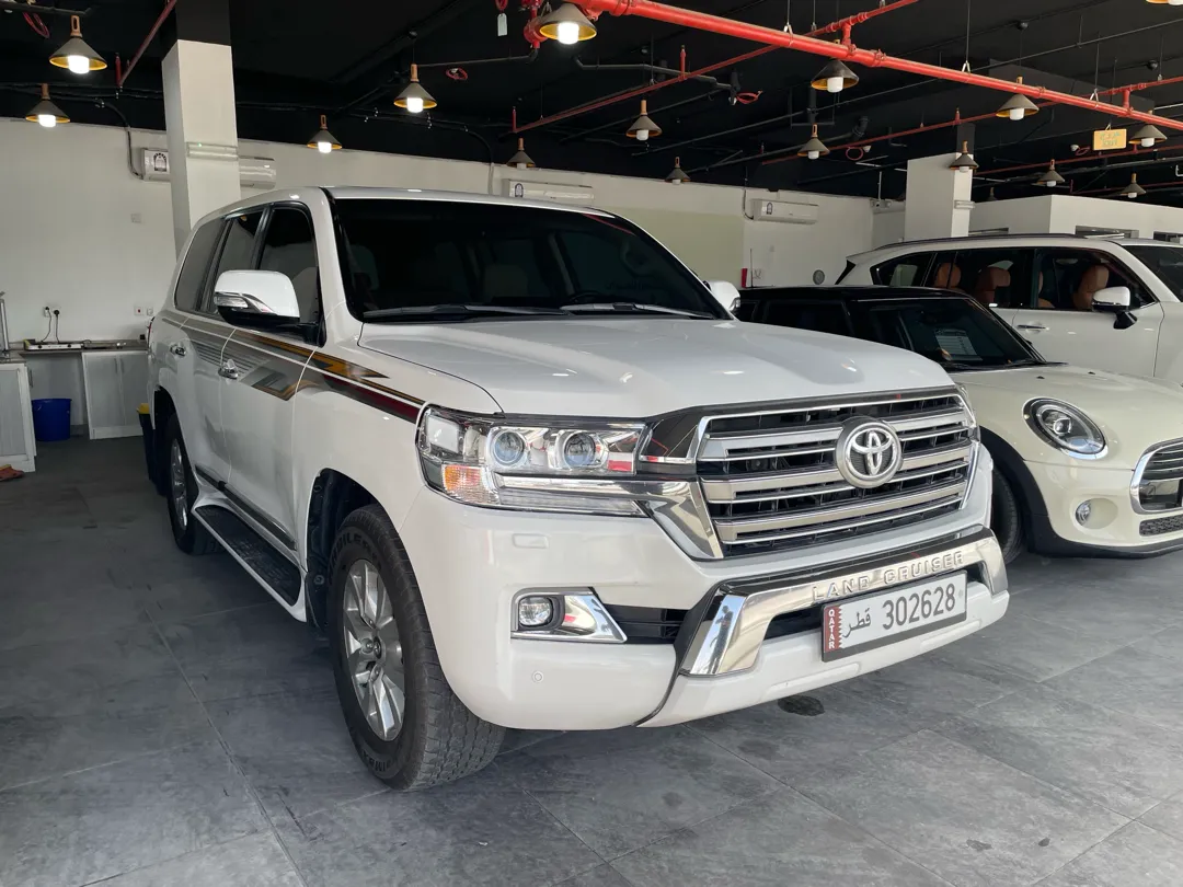 Toyota Land Cruiser GX.R 2016 - Image 1