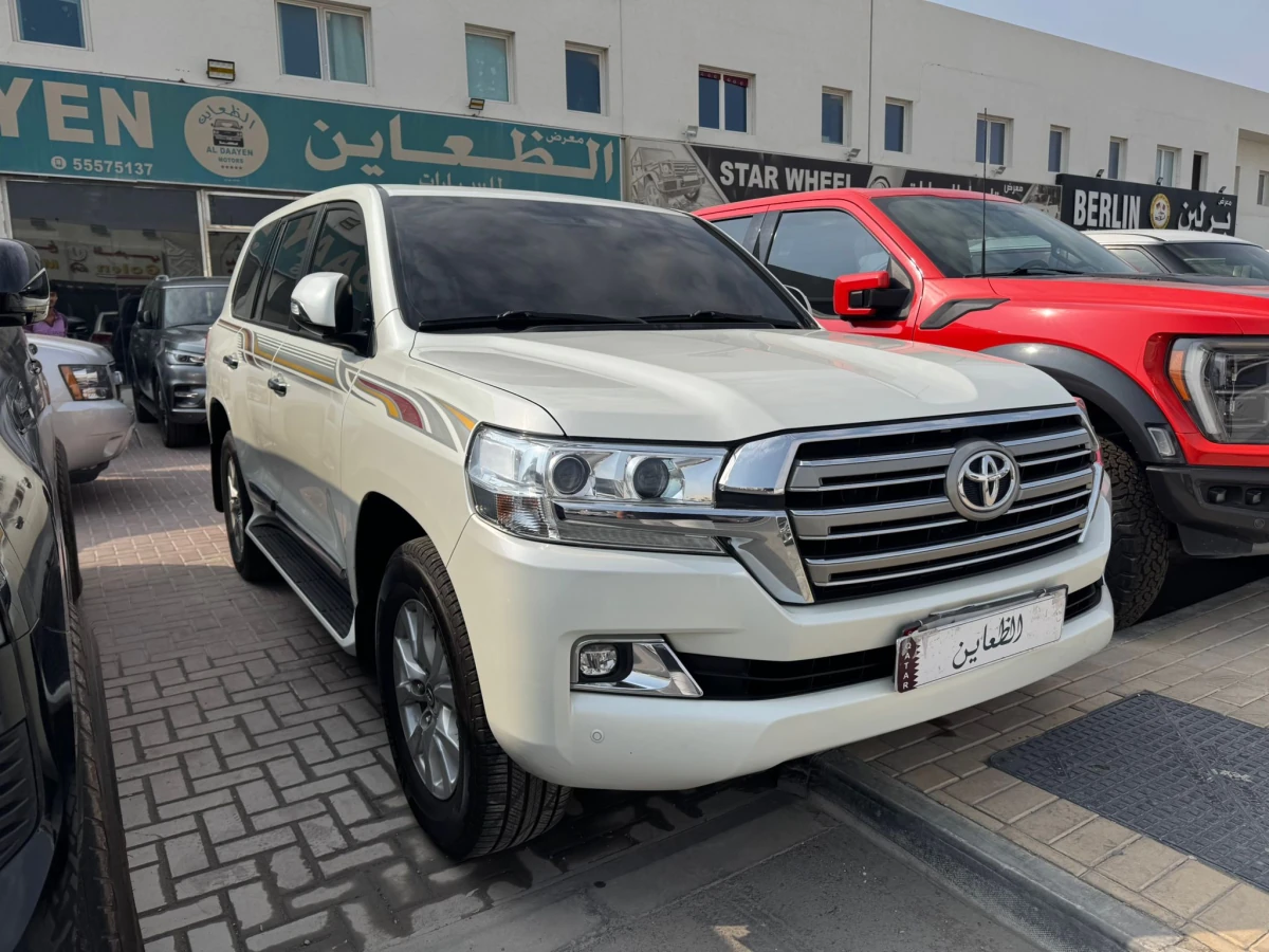Toyota Land Cruiser GXR v6 2017