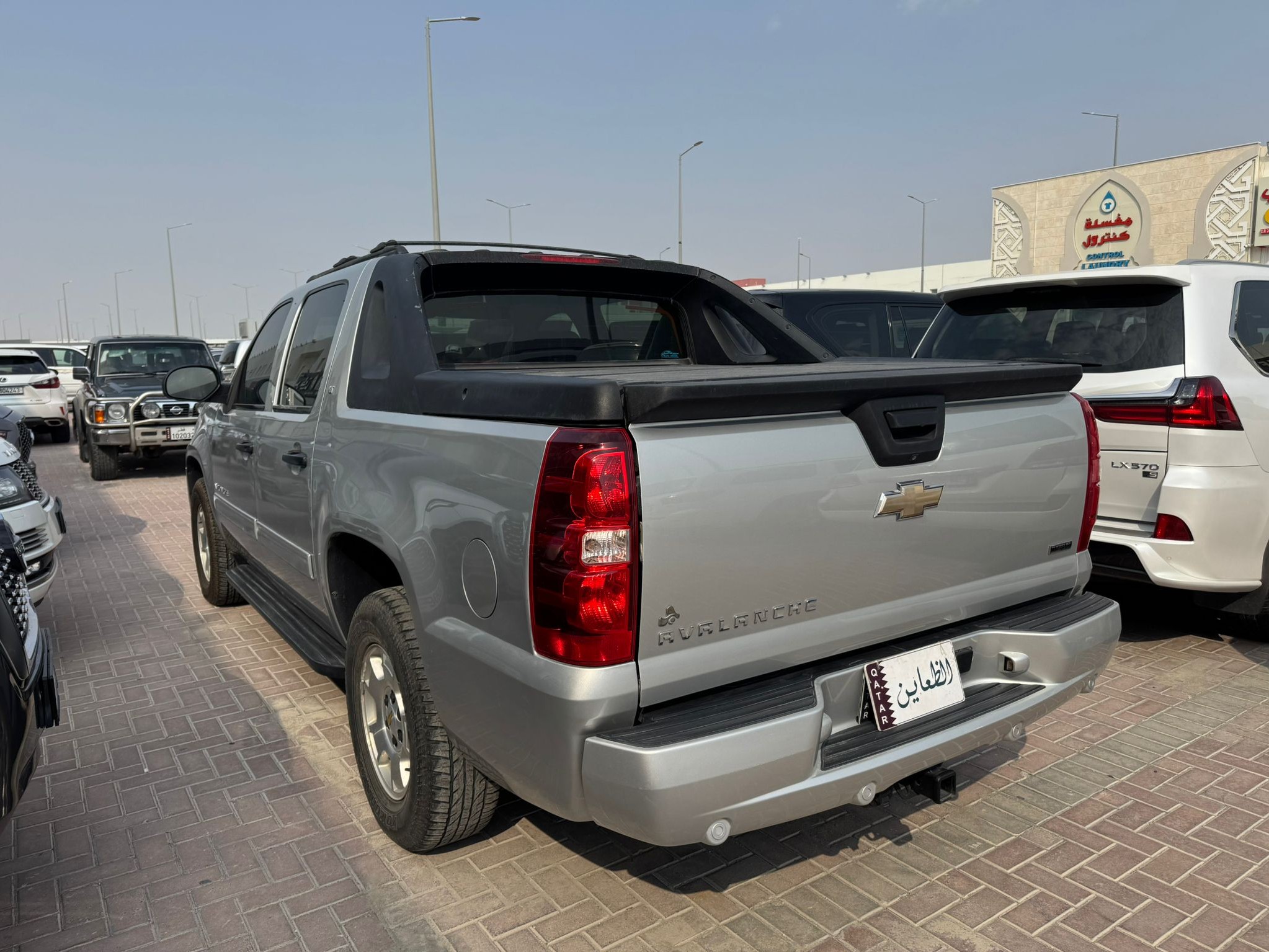 Chevrolet Avalanche 2010 - Image 3