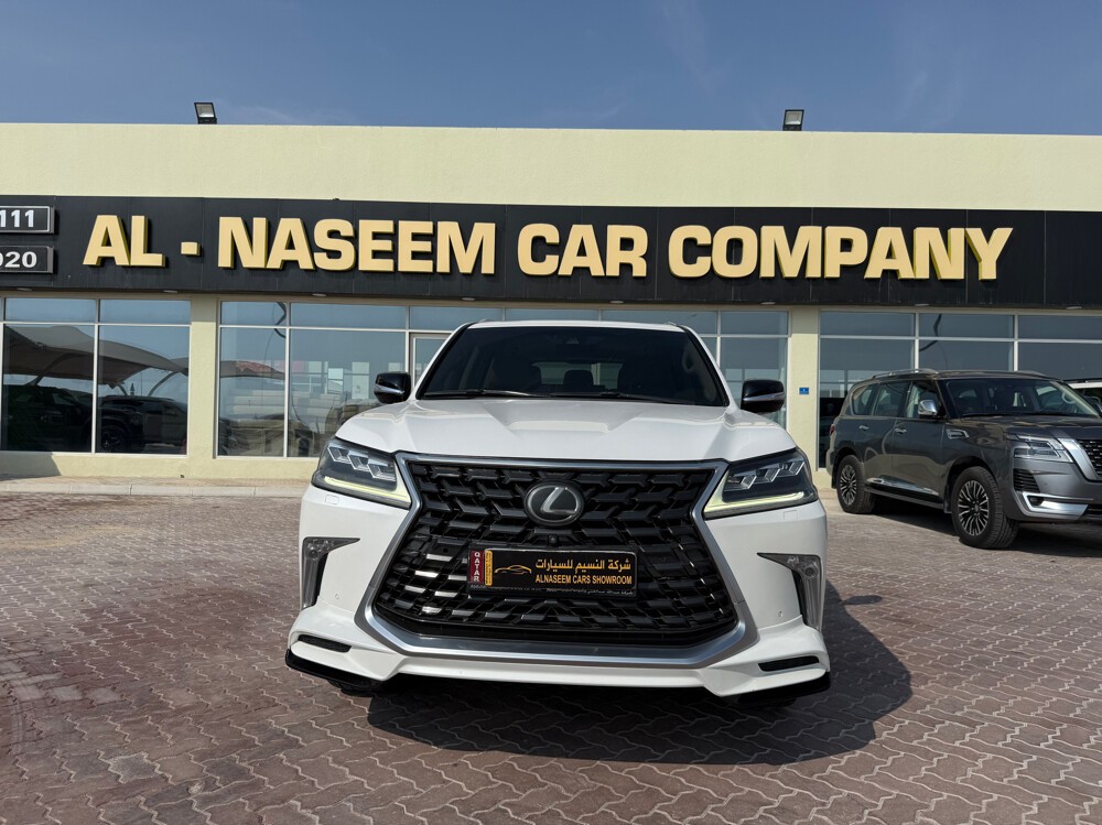 Lexus LX 570 S 2018 - Image 2