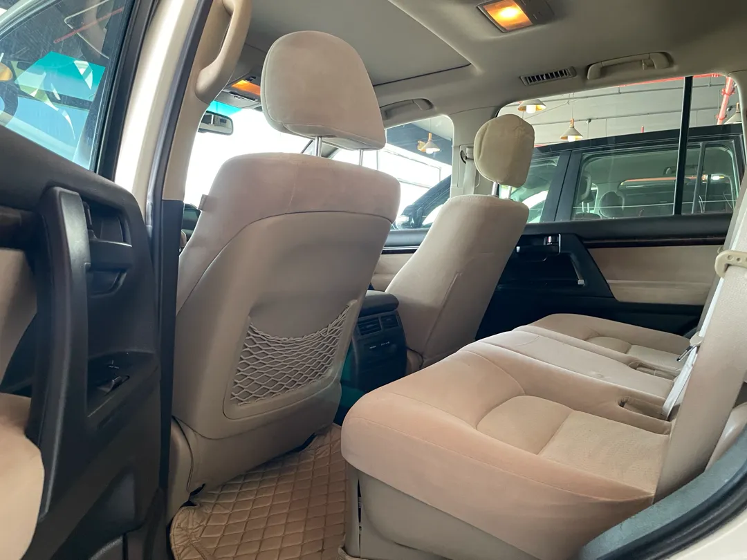 Toyota Land Cruiser GX.R 2009 - Image 4