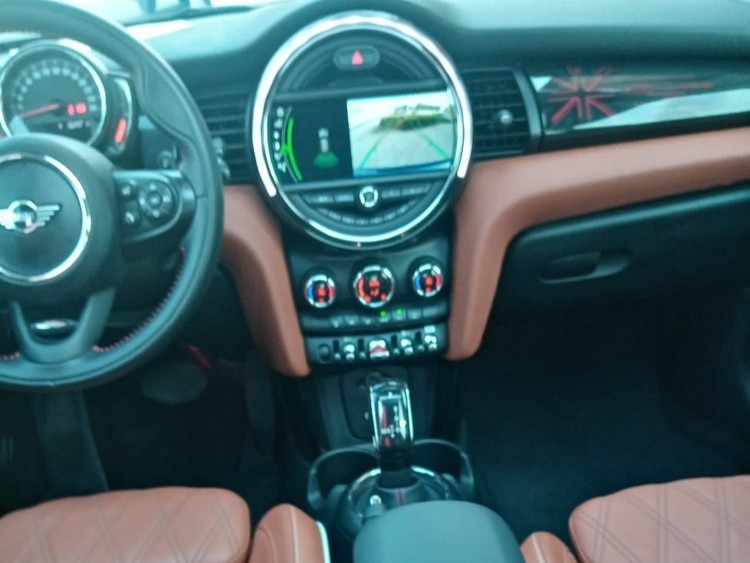 Mini Cooper S. 2019 - Image 3