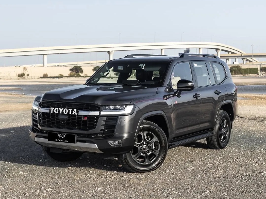 Toyota Land Cruiser G/R 2022 - Image 1