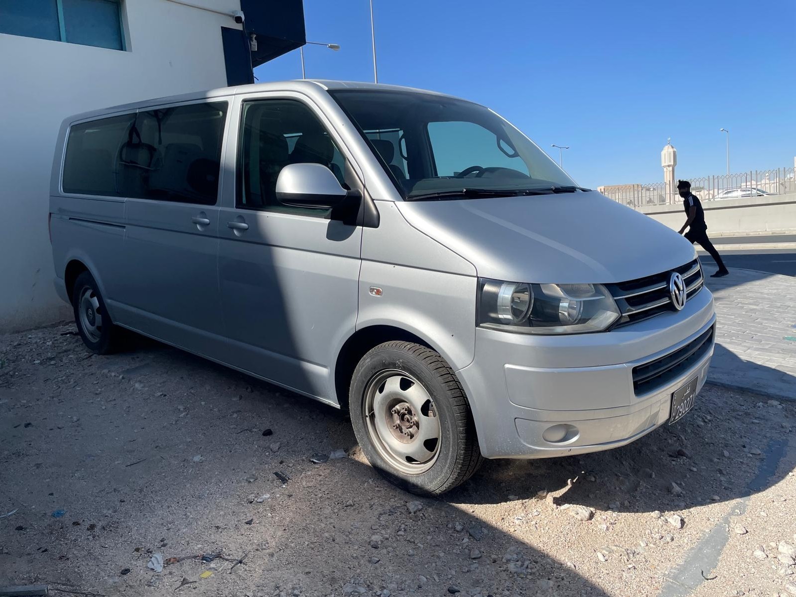 Volkswagen CARAVELLE 2015 - Image 2