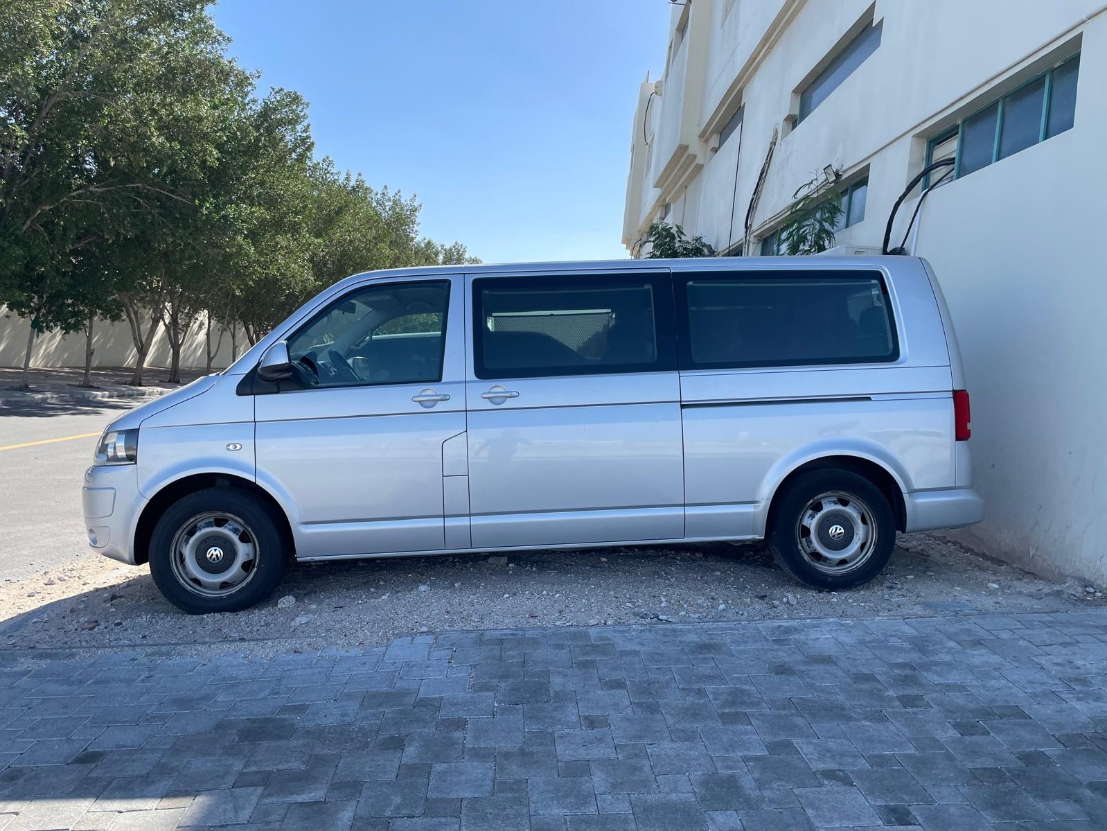 Volkswagen CARAVELLE 2015 - Image 4