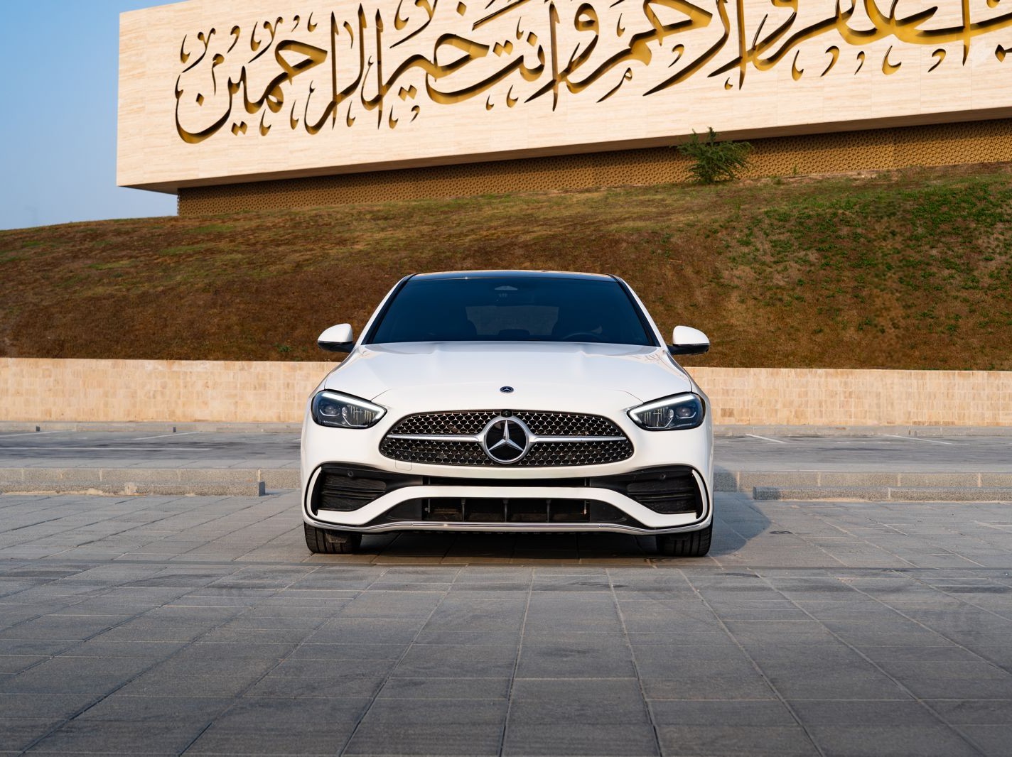Mercedes-Benz C-Class Sedan 200 2024 - Image 2