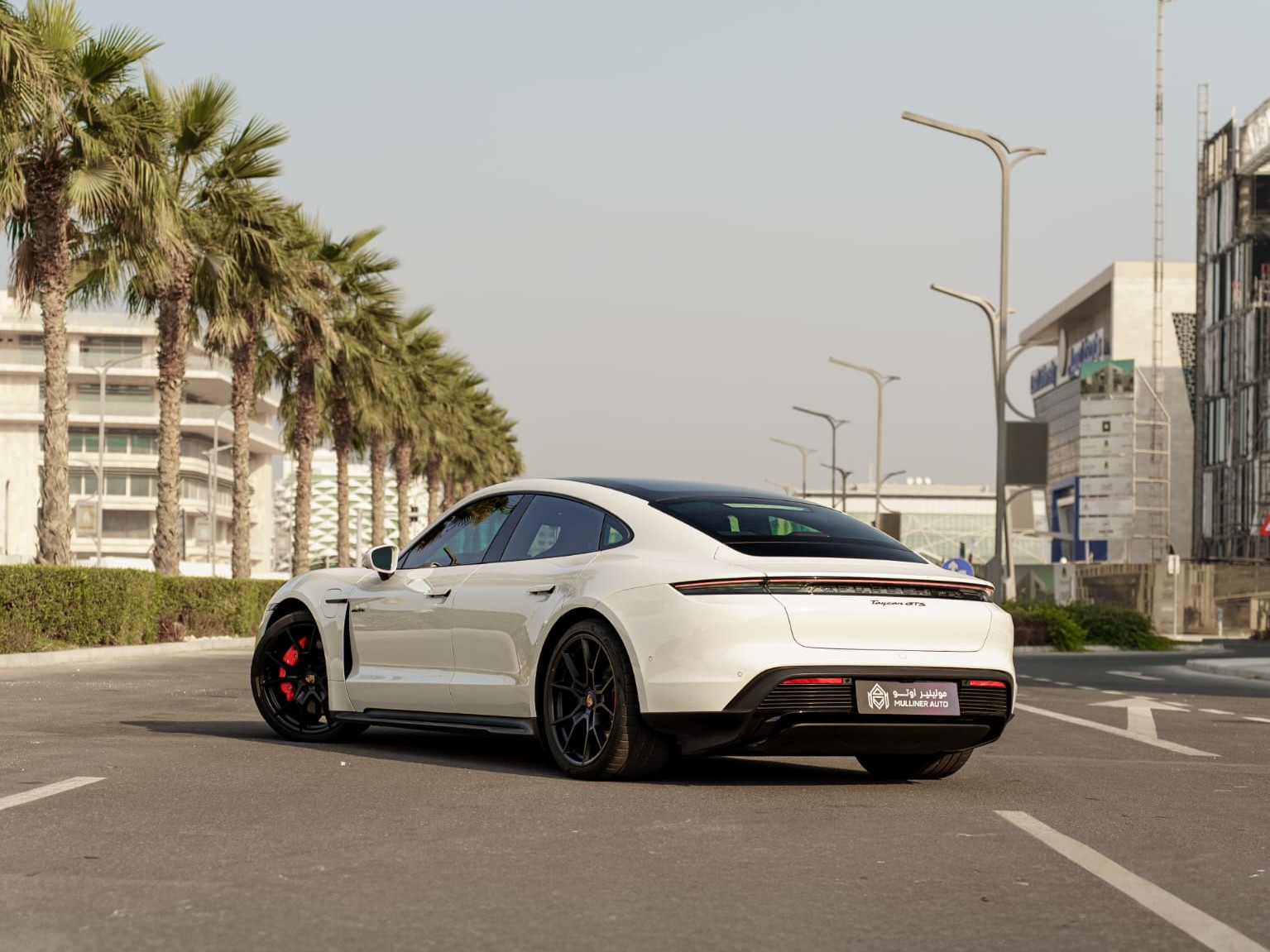 Porsche Taycan 2022 - Image 4