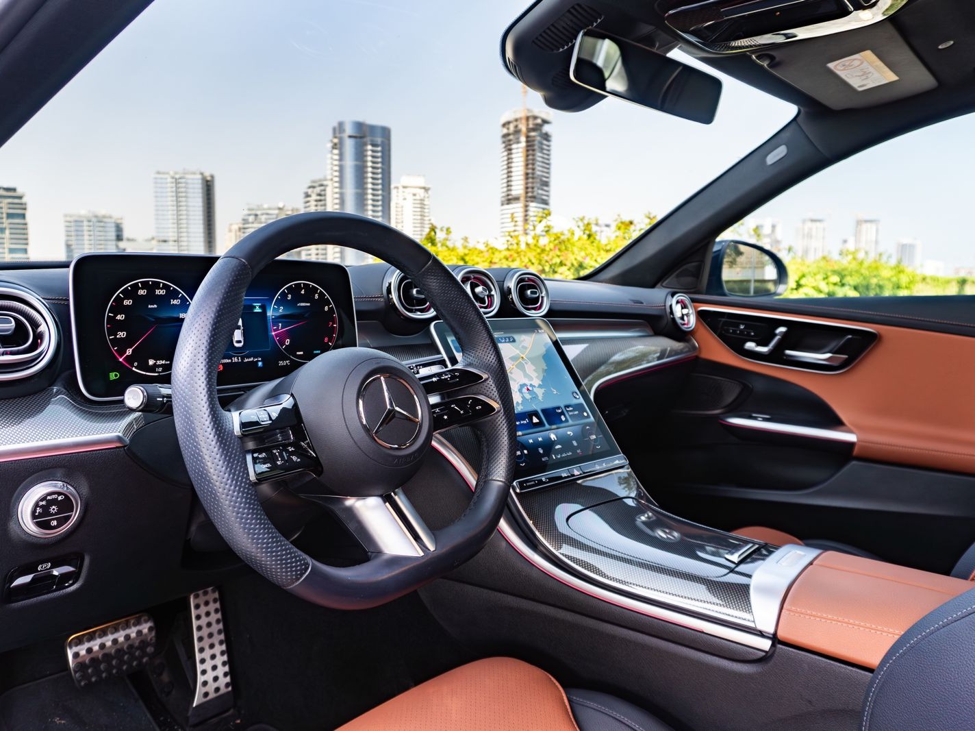 Mercedes-Benz C-Class Sedan 200 2025 - Image 4
