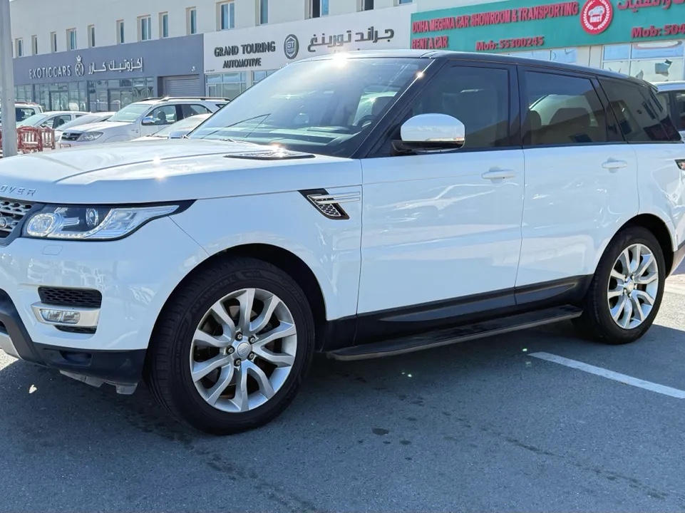 Land Rover Range Rover Sport HST 2014 - Image 2