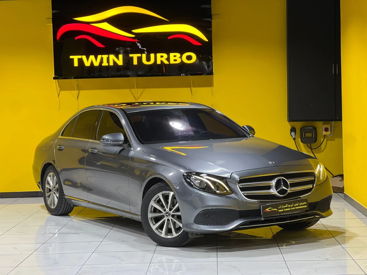 Mercedes-Benz E-Class Sedan 200 2019