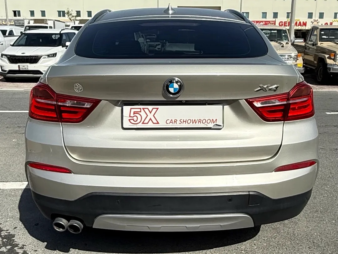 BMW X-Series X4 2015 - Image 4