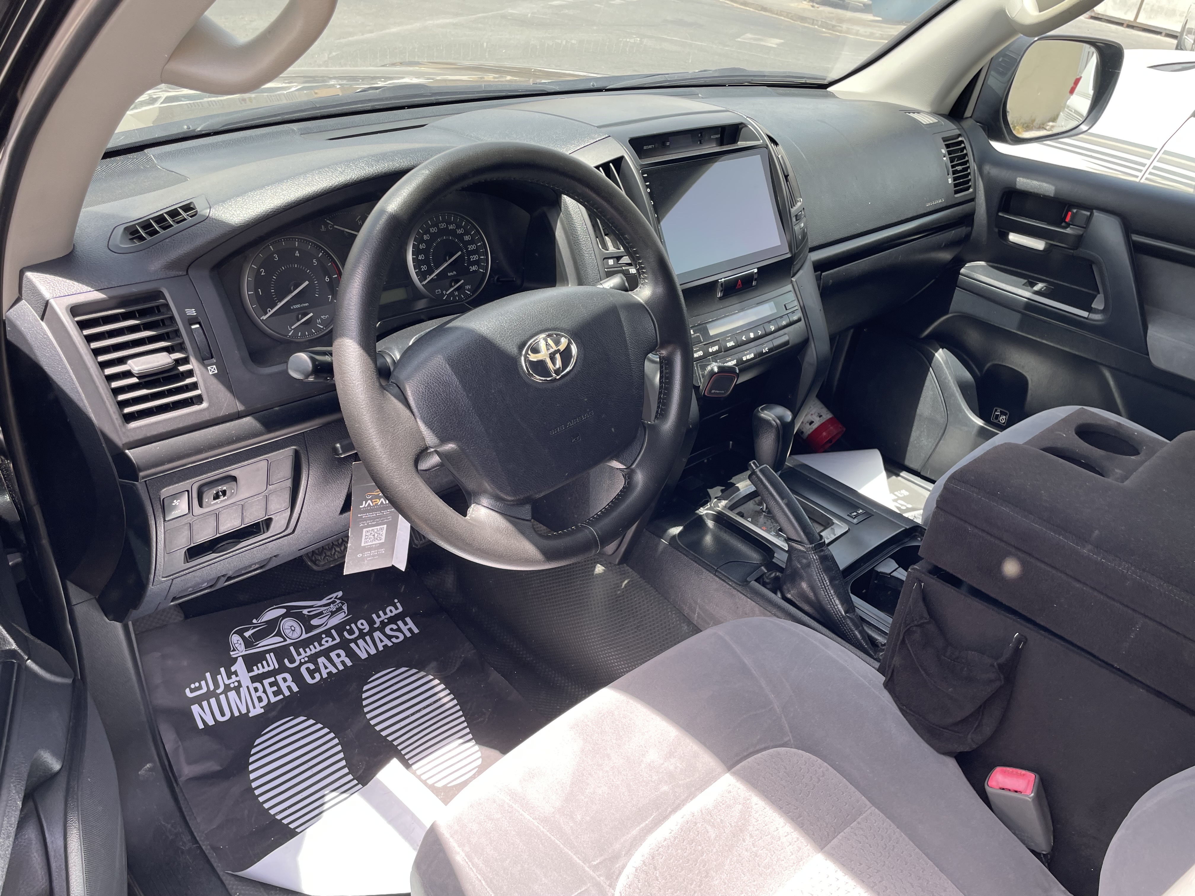 Toyota Land Cruiser G standard - Image 3