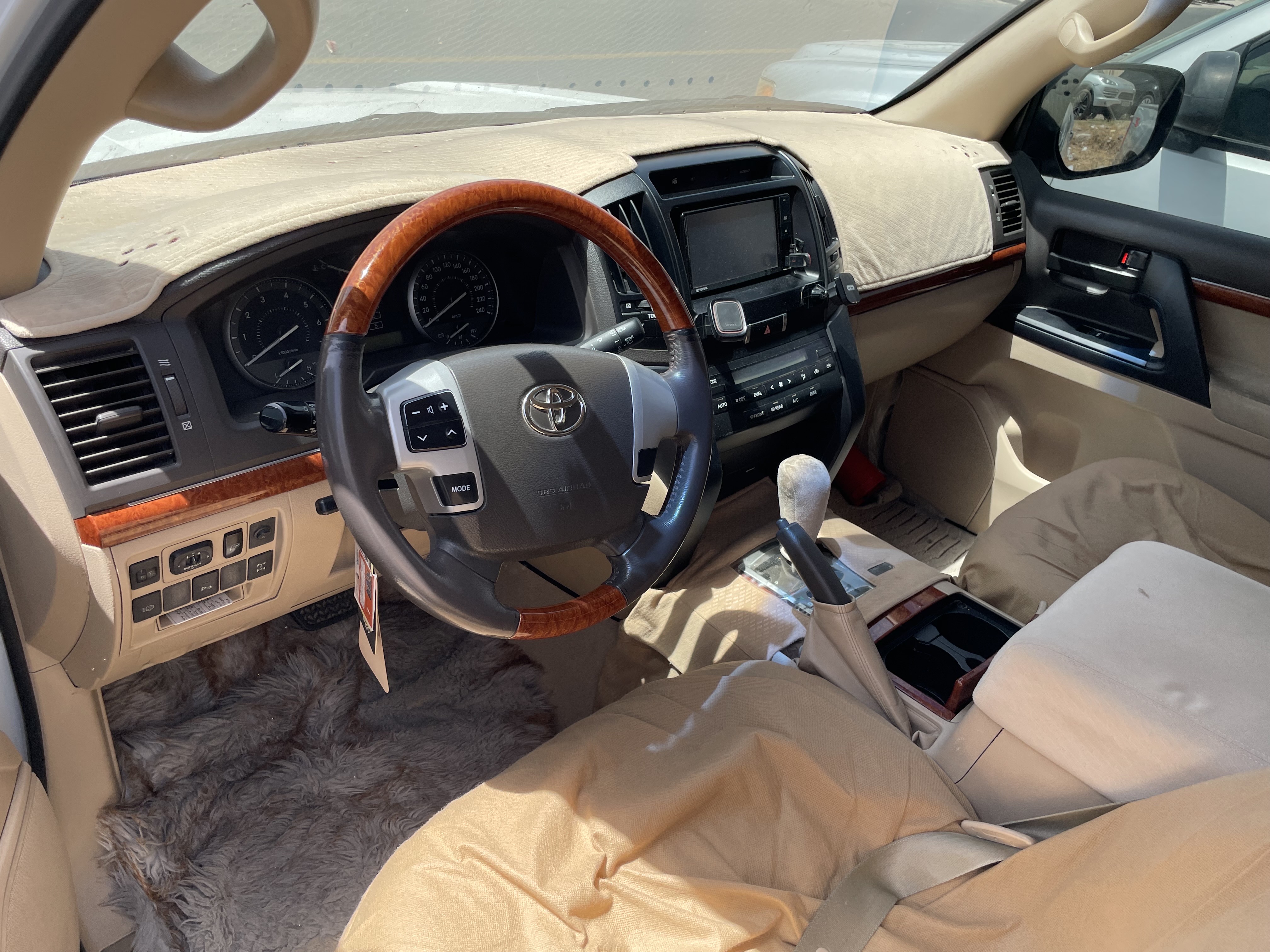 Toyota Land Cruiser GX.R - Image 3