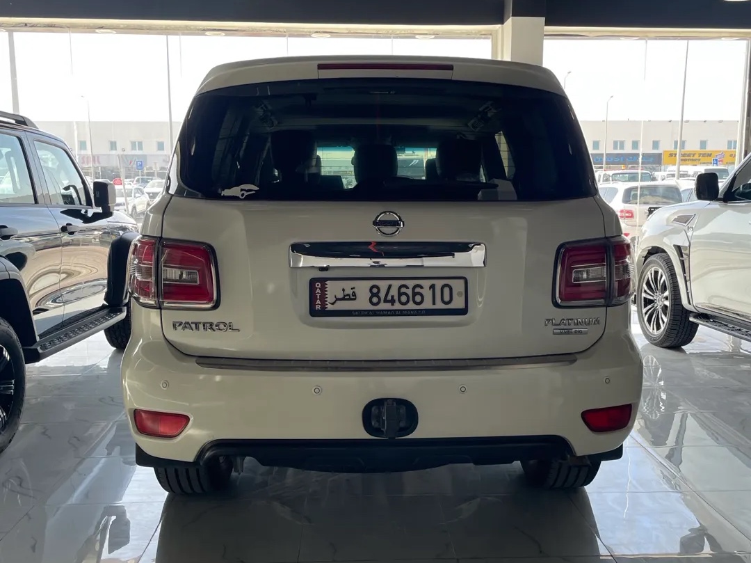 Nissan Patrol  Platinum 2015 - Image 3