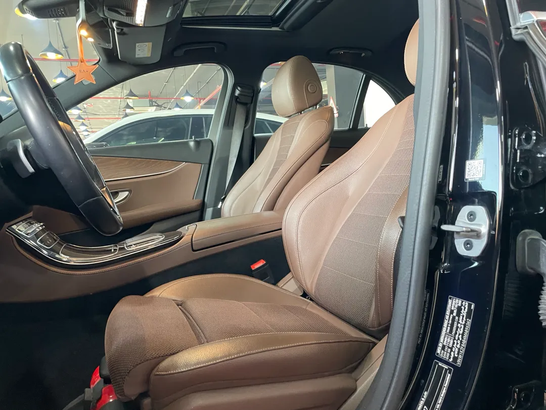 Mercedes-Benz E-Class Sedan 200 2021 - Image 4