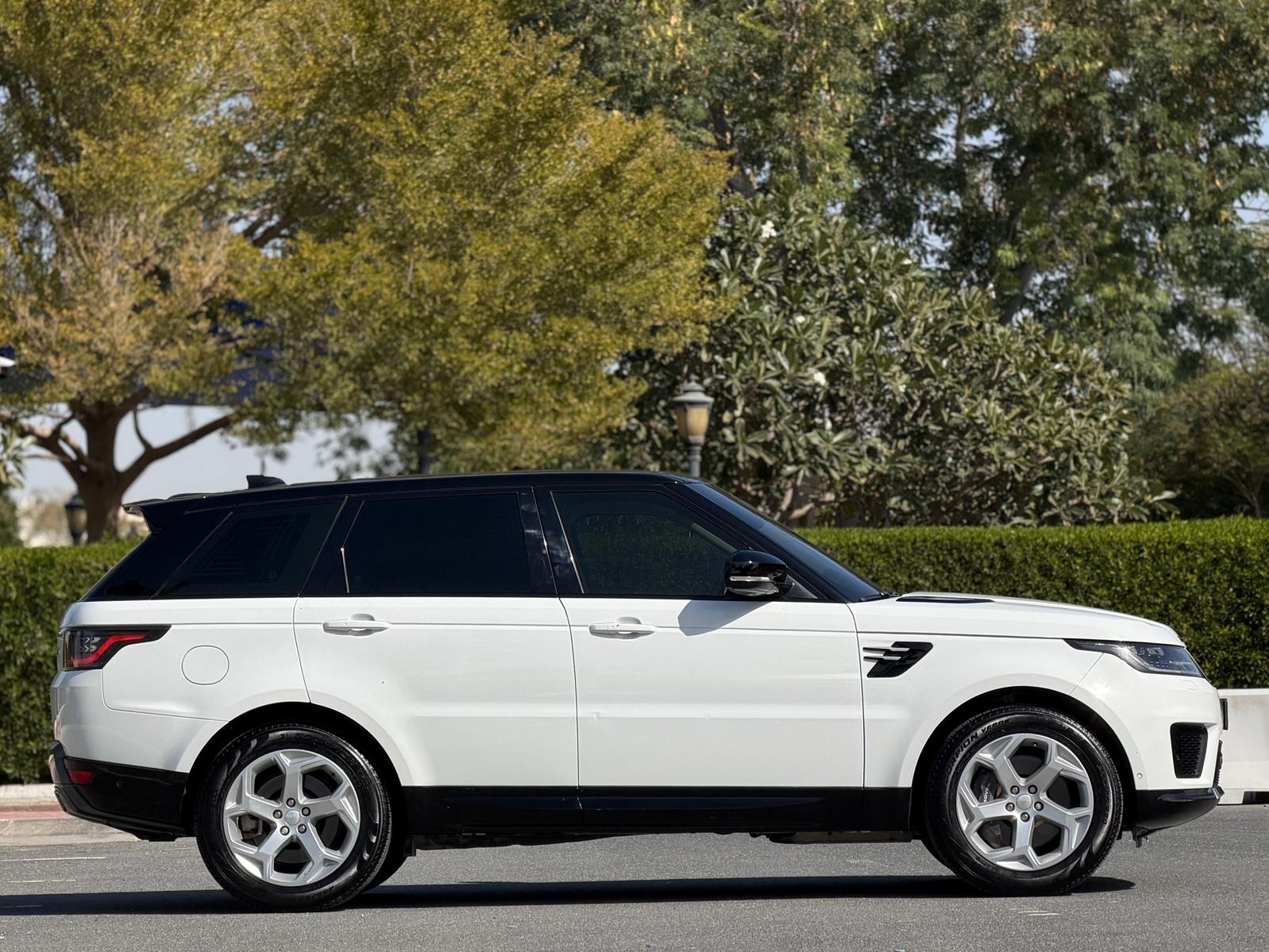 Land Rover Range Rover Sport HSE 2018 - Image 4
