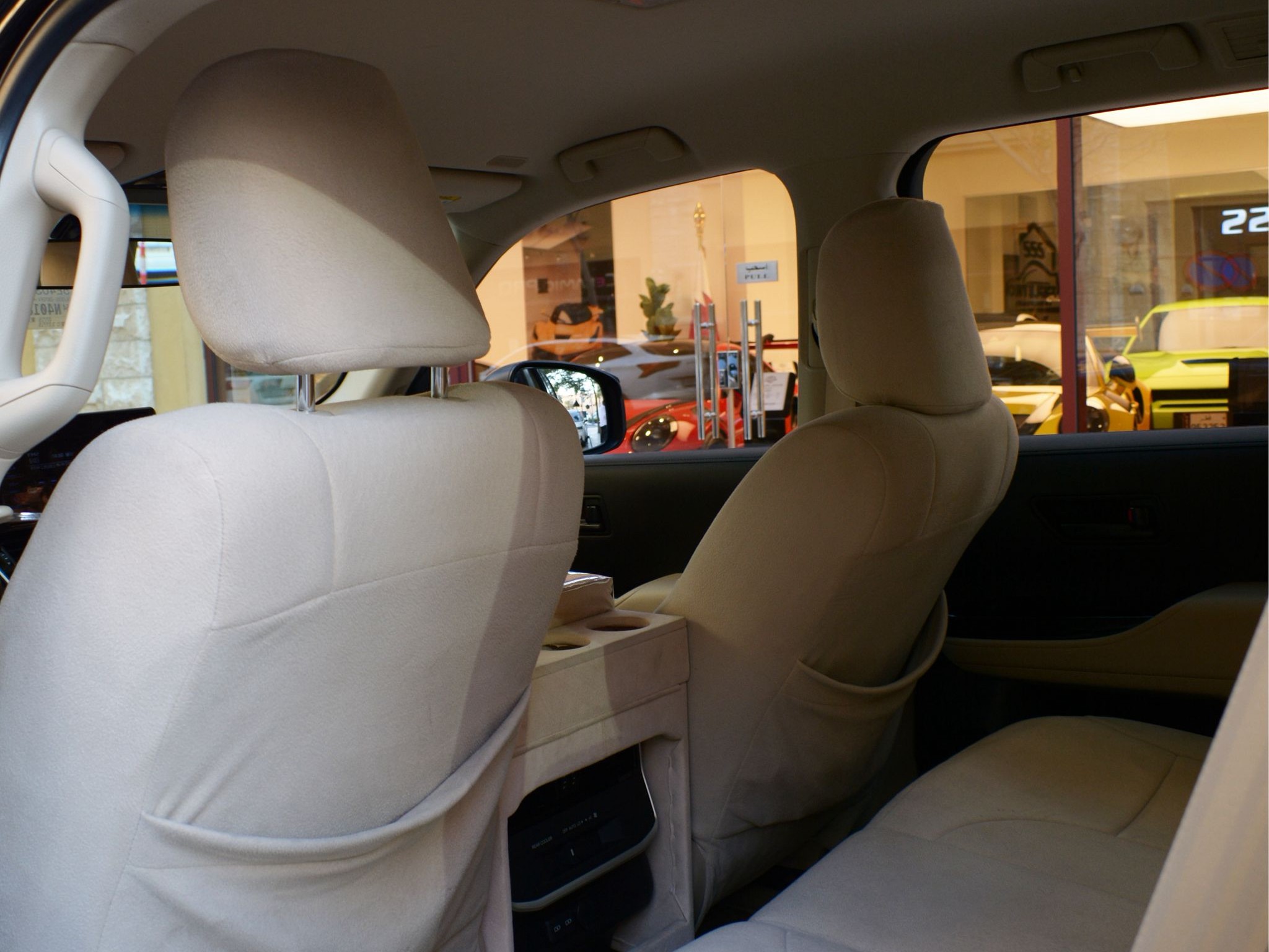 Toyota Land Cruiser GX 2022 - Image 2