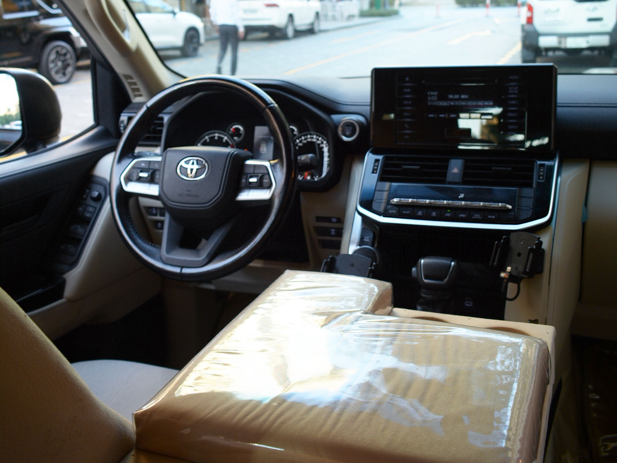 Toyota Land Cruiser GX 2022 - Image 3