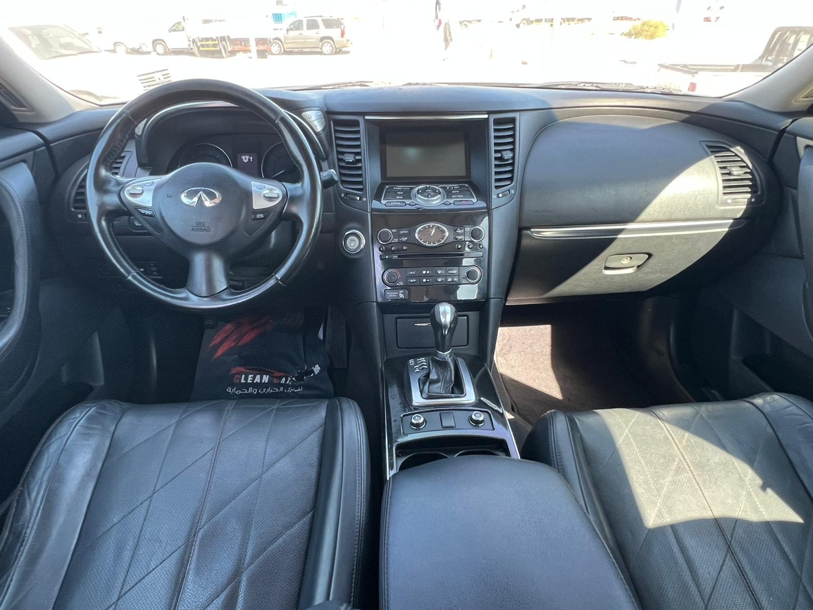 Infiniti QX 70 2016 - Image 2