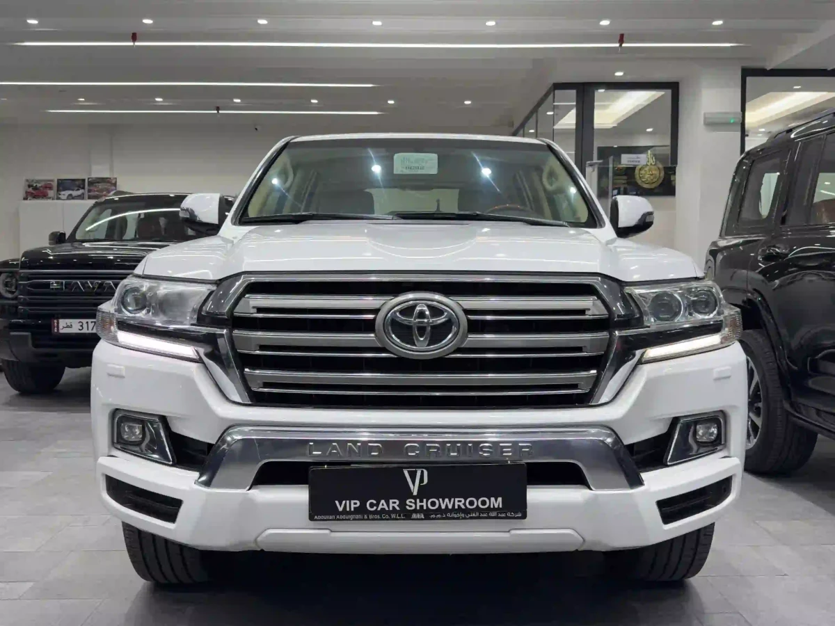 Toyota Land Cruiser GX.R 2017