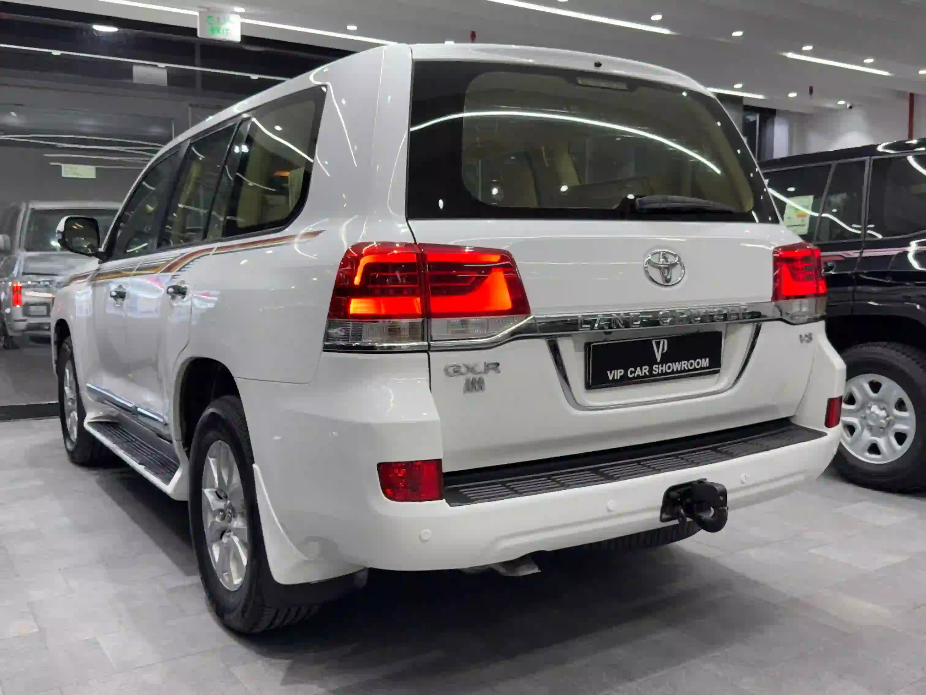 Toyota Land Cruiser GX.R 2017 - Image 2
