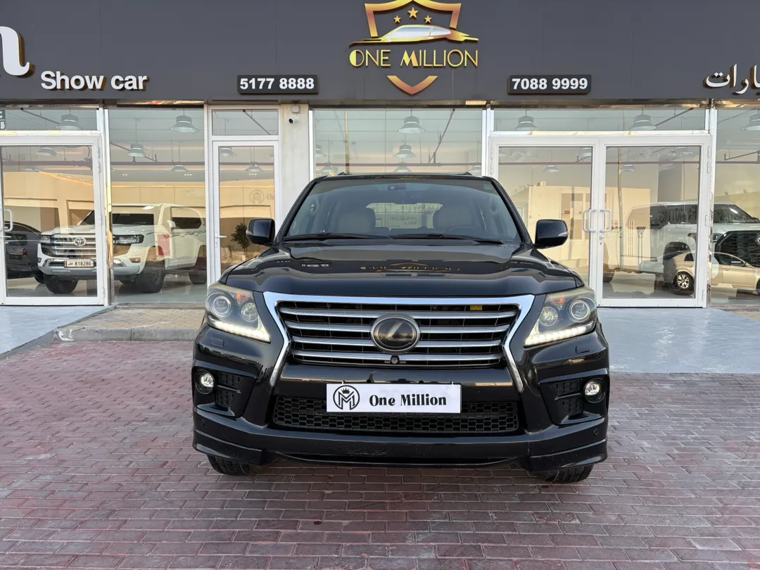 Lexus LX 570 2012