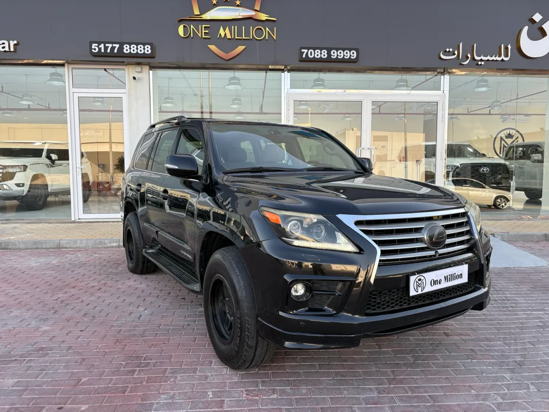 Lexus LX 570 2012 - Image 3