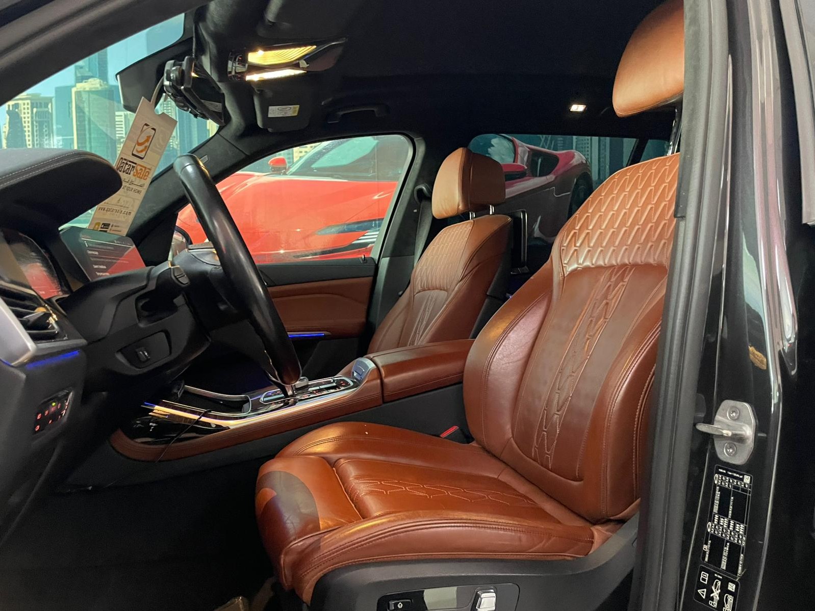 BMW X-Series X7 2021 - Image 3