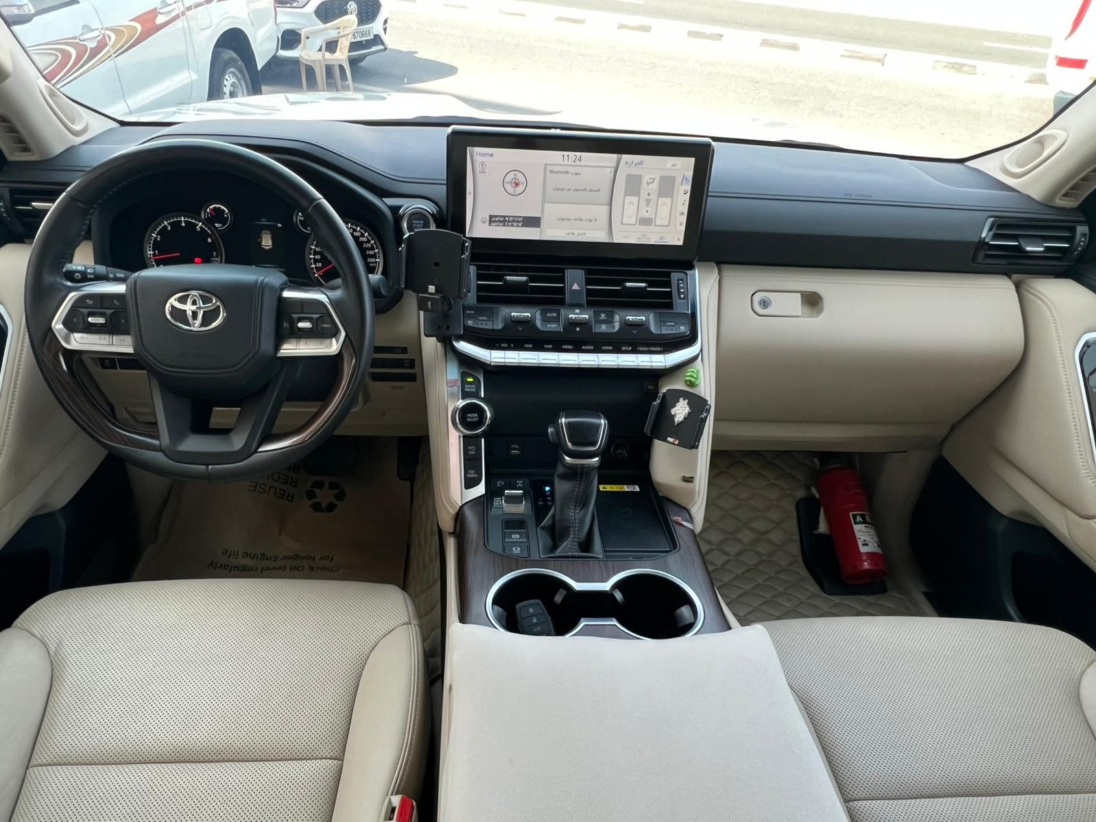 Toyota Land Cruiser GX.R 2022 - Image 4