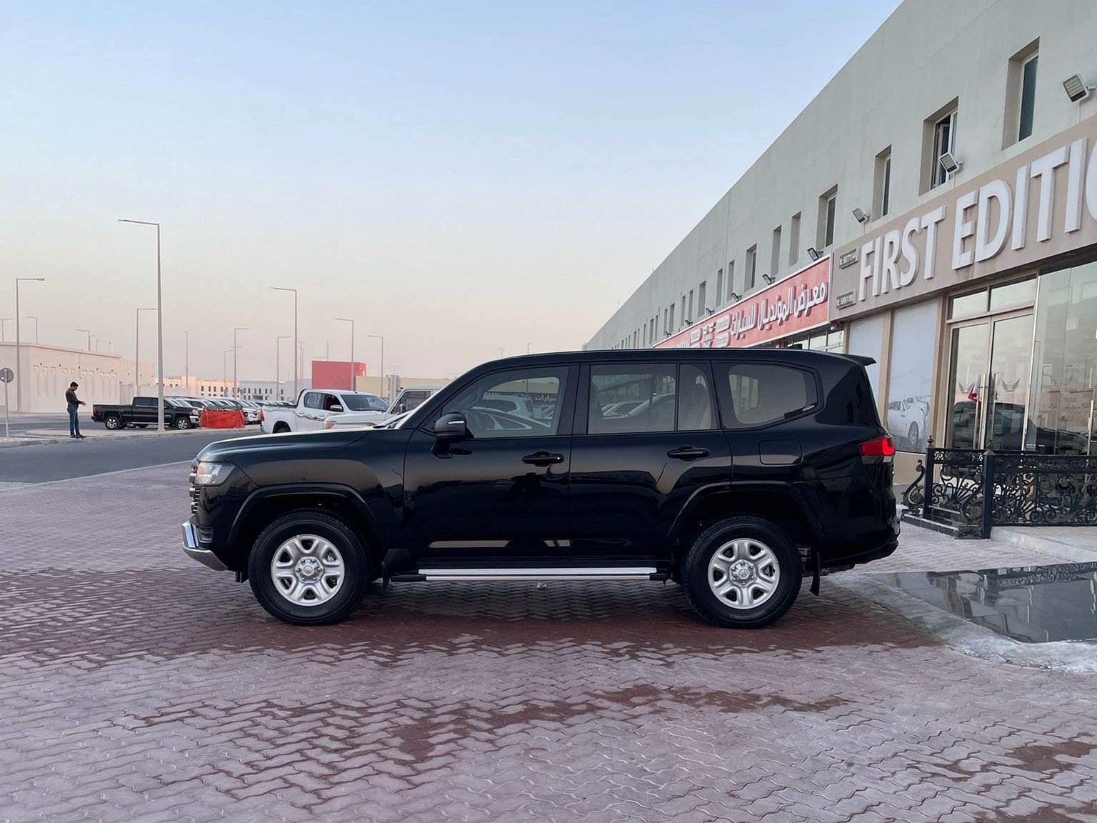 Toyota Land Cruiser GX 2023 - Image 2