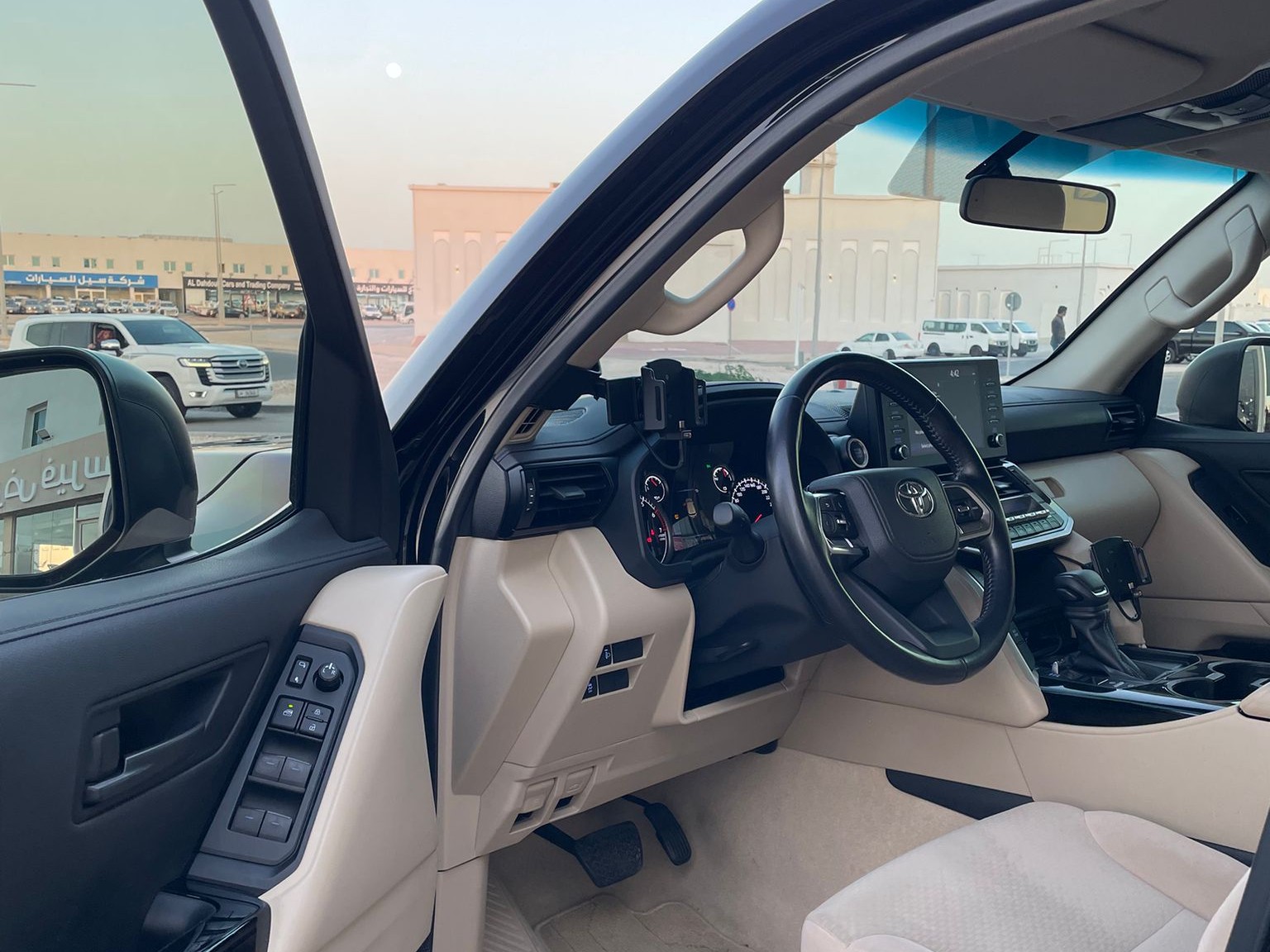 Toyota Land Cruiser GX 2023 - Image 3