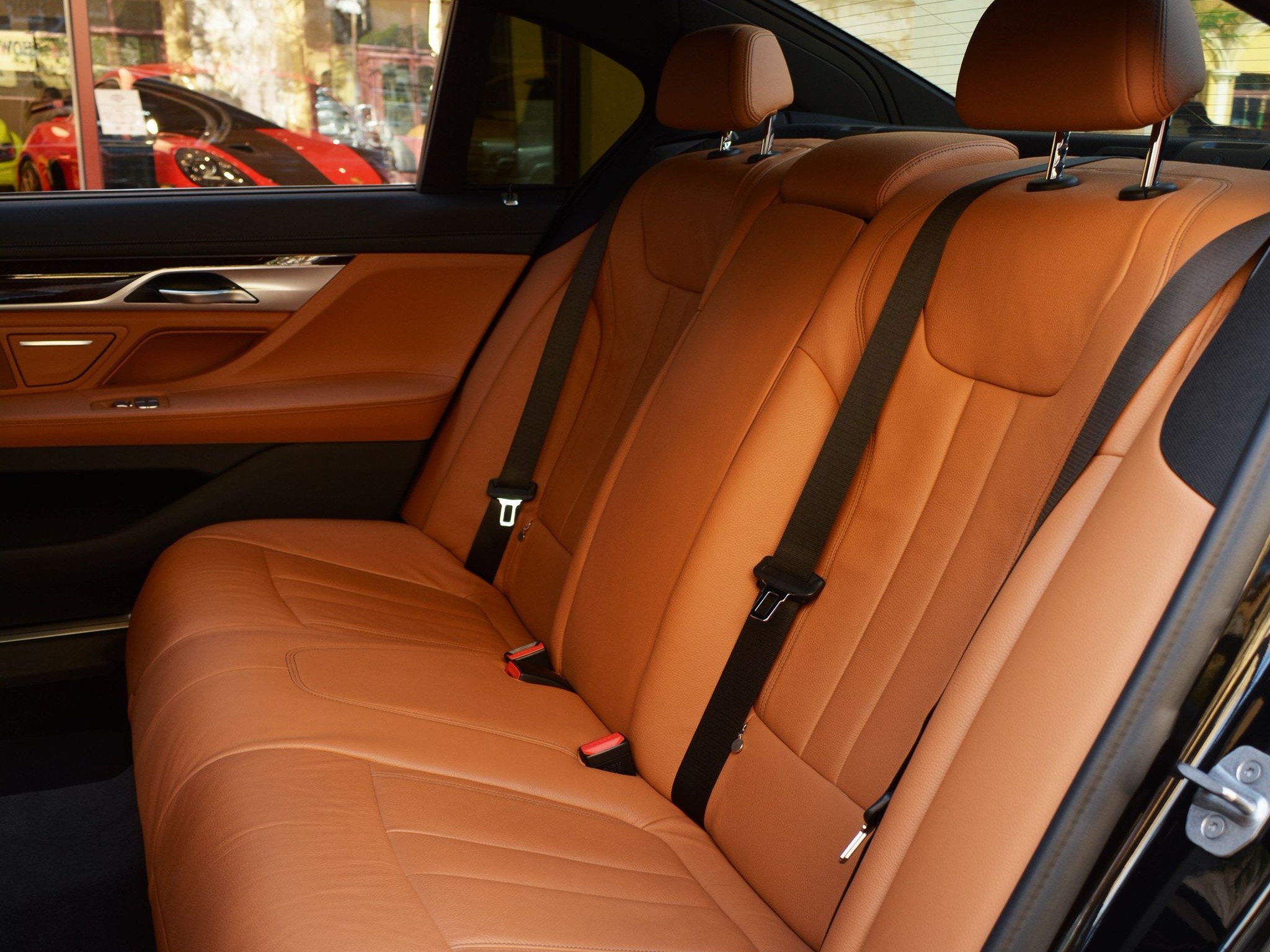 BMW 7-Series 730 Li 2020 - Image 2