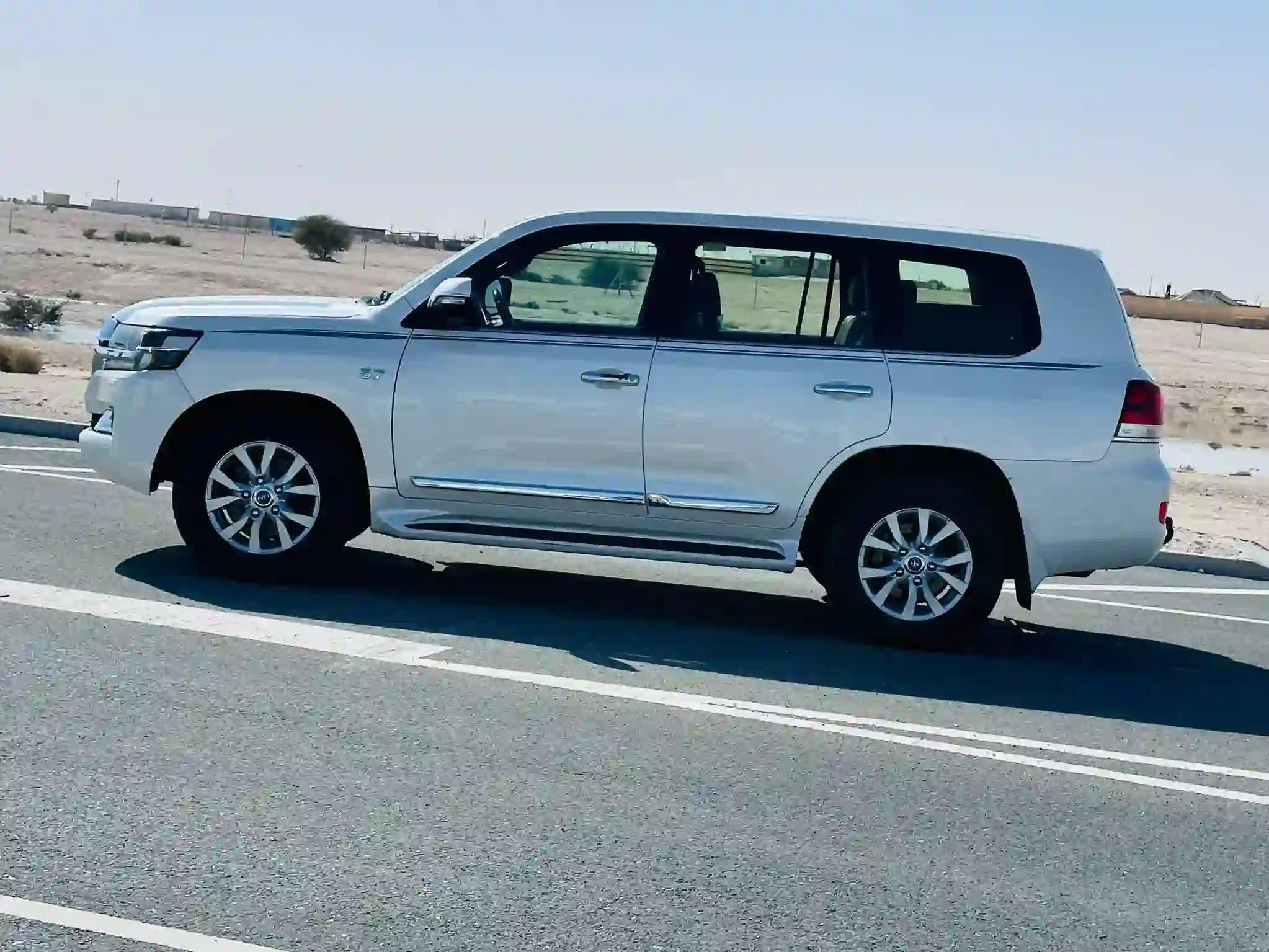 Toyota Land Cruiser VX.R 2017 - Image 3