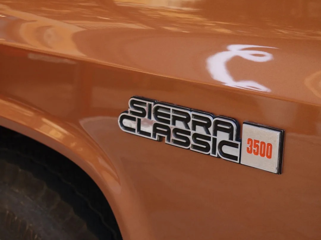 GMC Sierra 3500 HD 1987 - Image 3