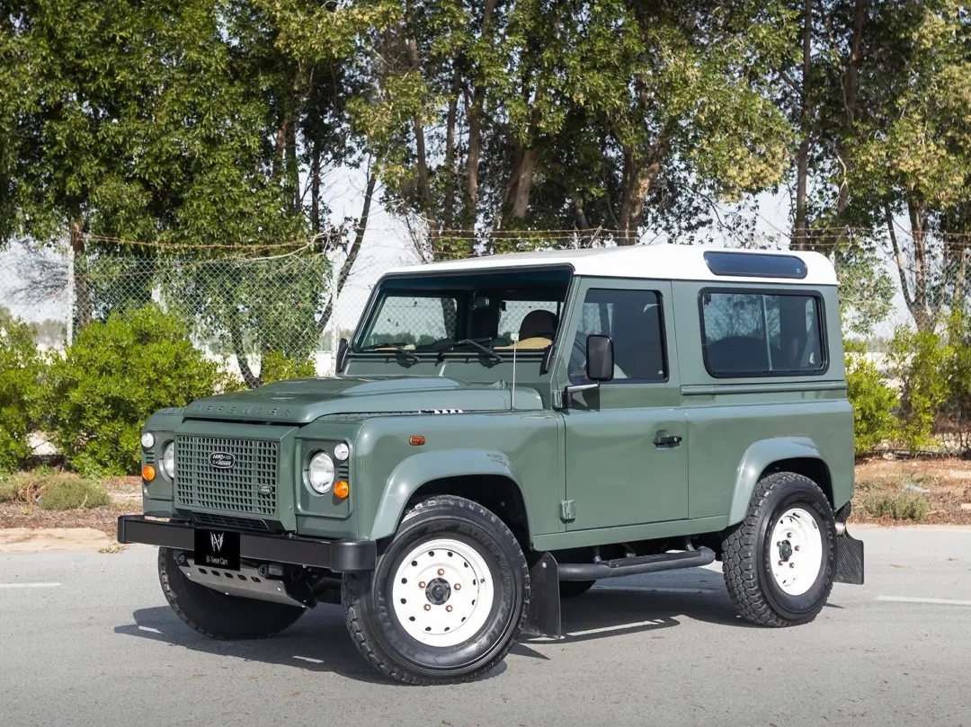 Land Rover Defender 90 2012 - Image 1