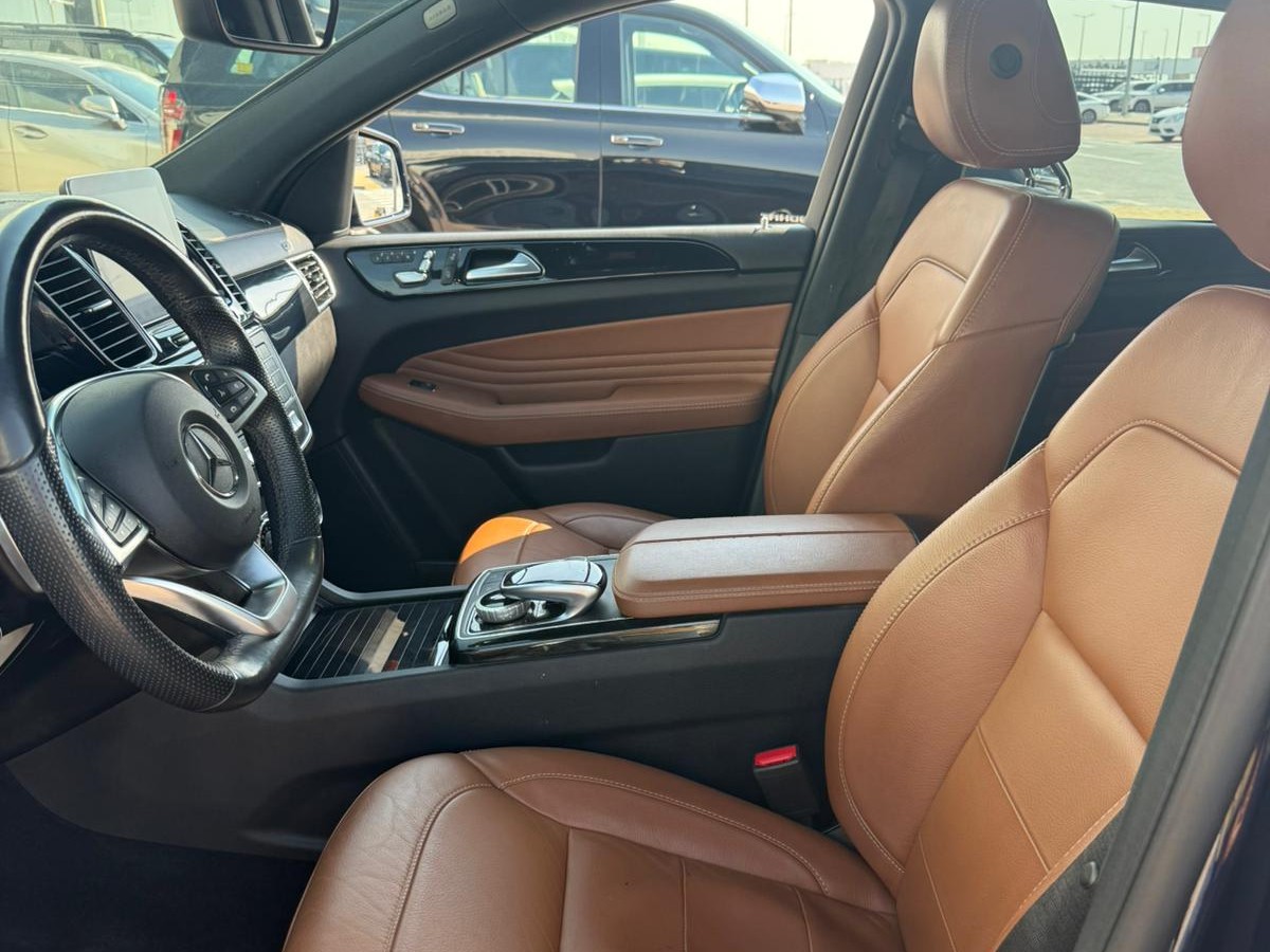 Mercedes-Benz GLE  43 AMG 2019 - Image 3