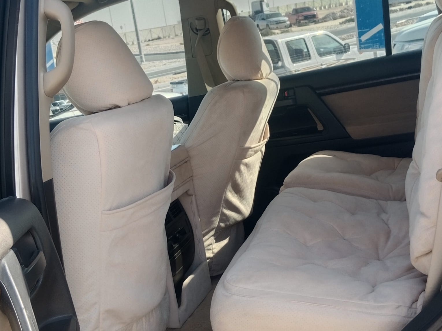 Toyota Land Cruiser GX 2010 - Image 4
